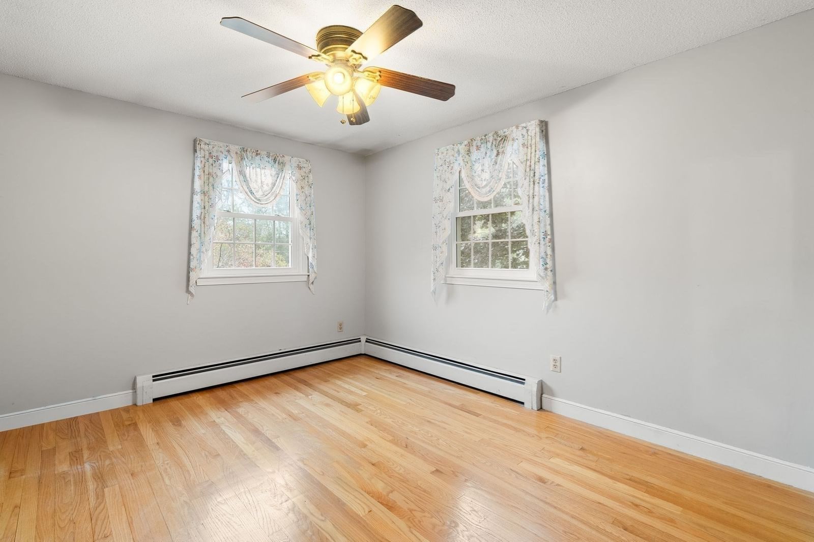 22 Crestshire Drive Lawrence — Photo 17 of 34