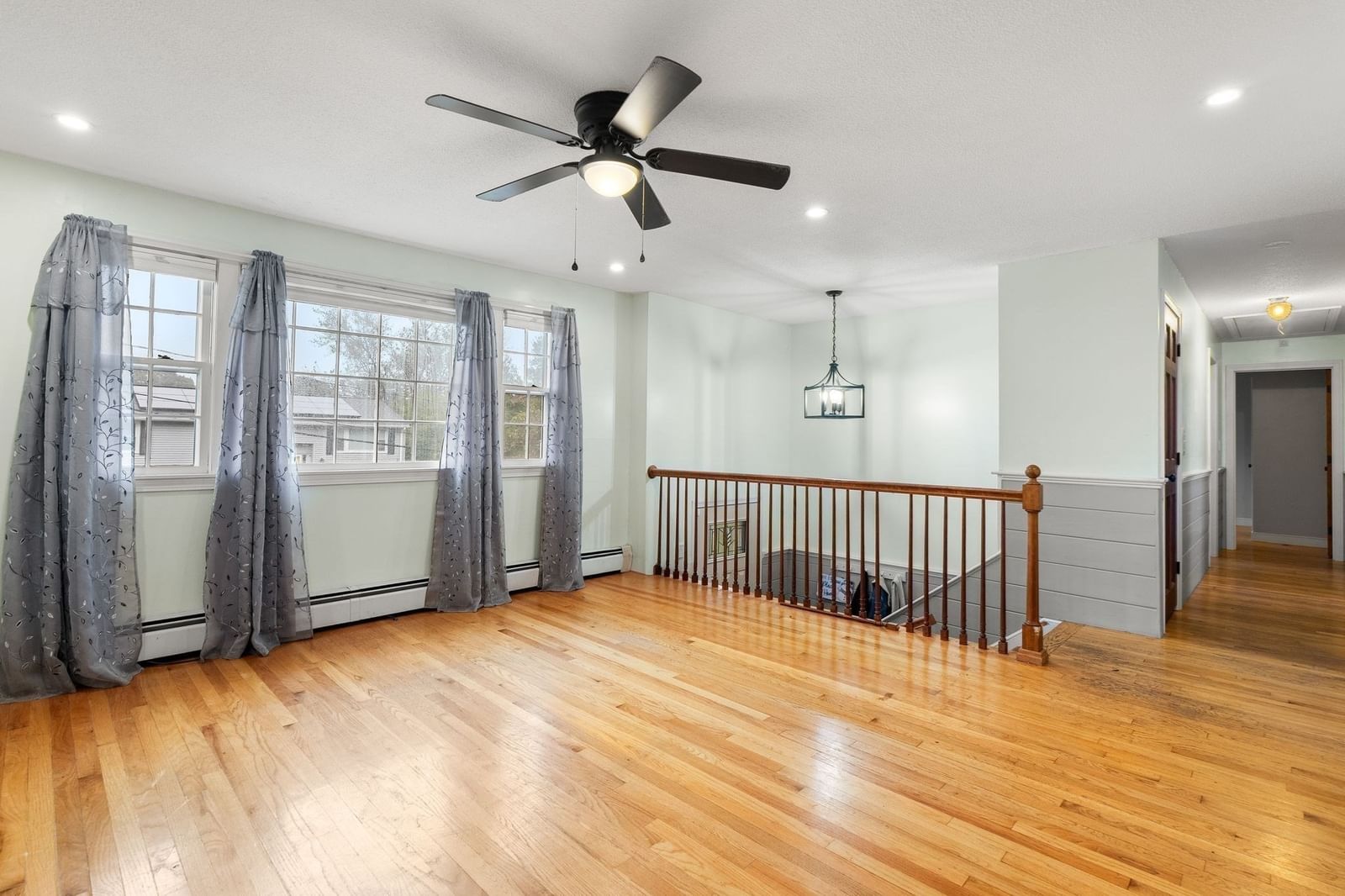 22 Crestshire Drive Lawrence — Photo 5 of 34