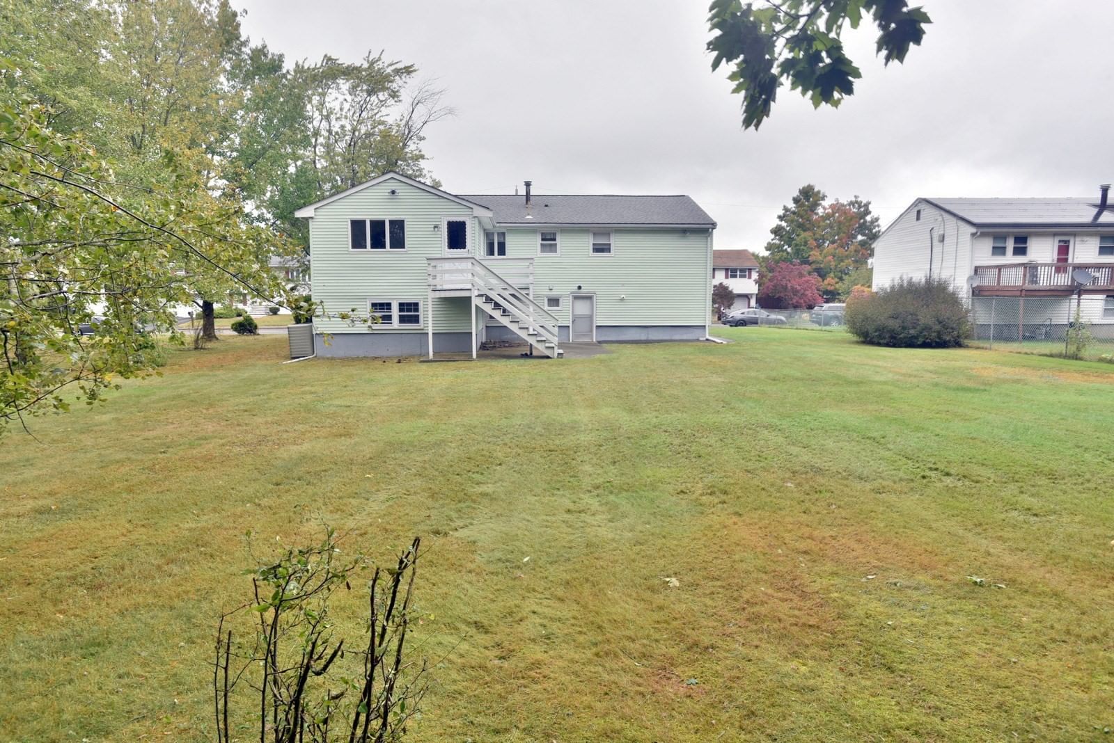 18 Delorenzo Dr Randolph — Photo 4 of 31