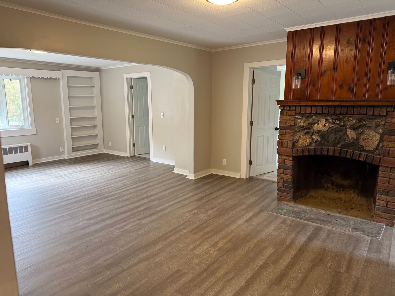 221 Aldrich Street Belchertown — Photo 8 of 30