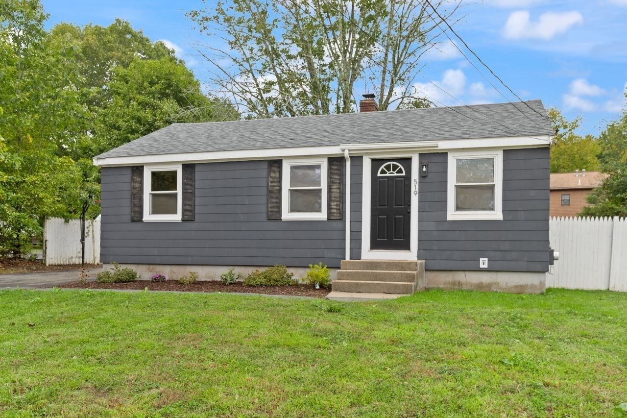 519 Turnpike St Easton — Photo 2 of 42