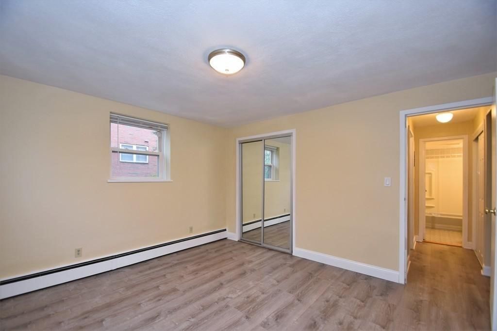 1105 Lexington St #7-3 Waltham — Photo 8 of 12