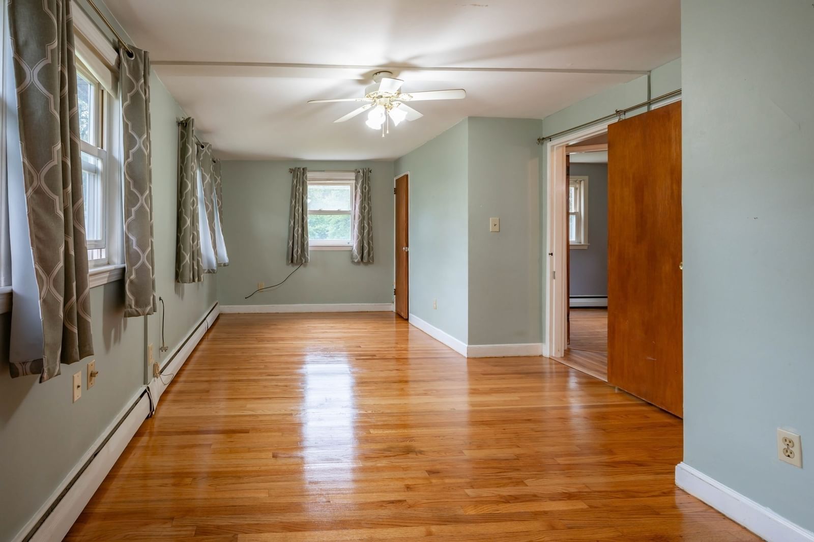 5 Martin Dr Billerica — Photo 12 of 35