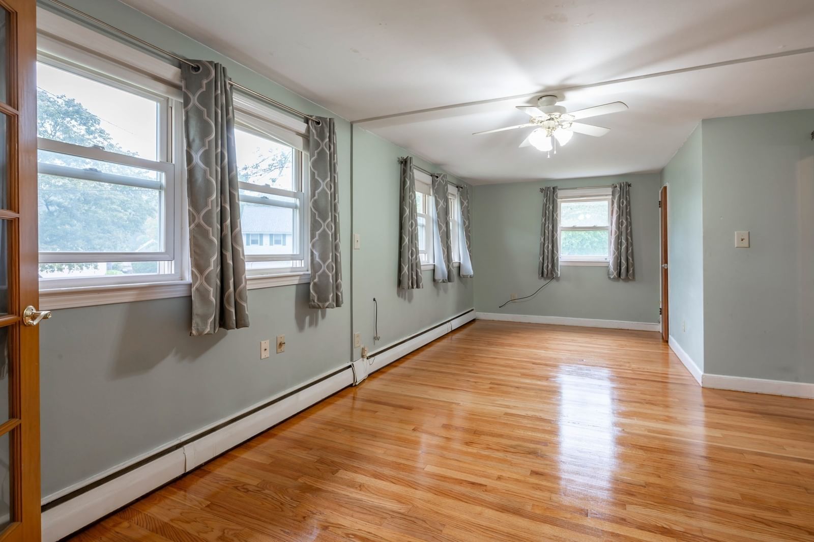 5 Martin Dr Billerica — Photo 13 of 35