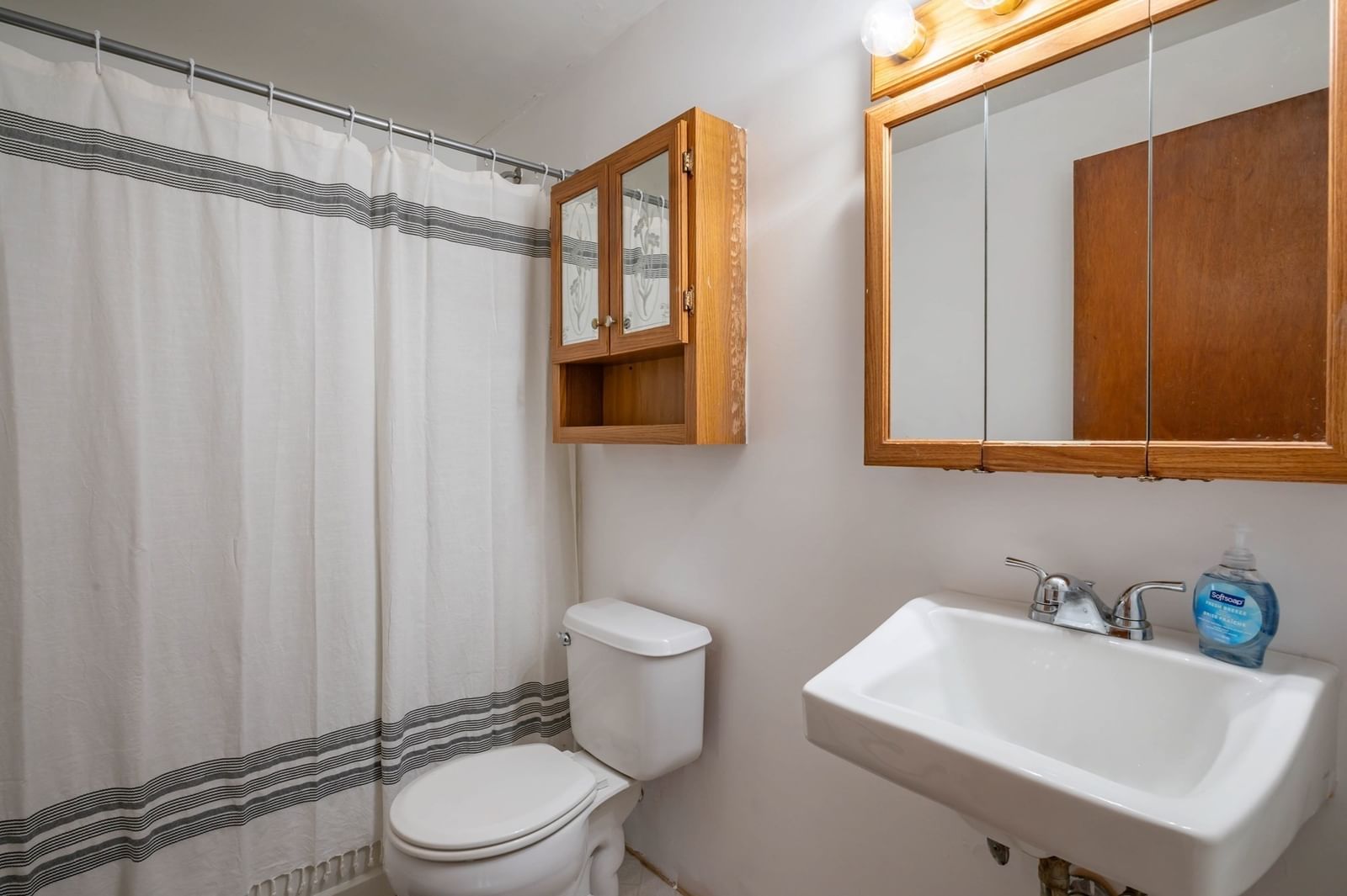 5 Martin Dr Billerica — Photo 17 of 35