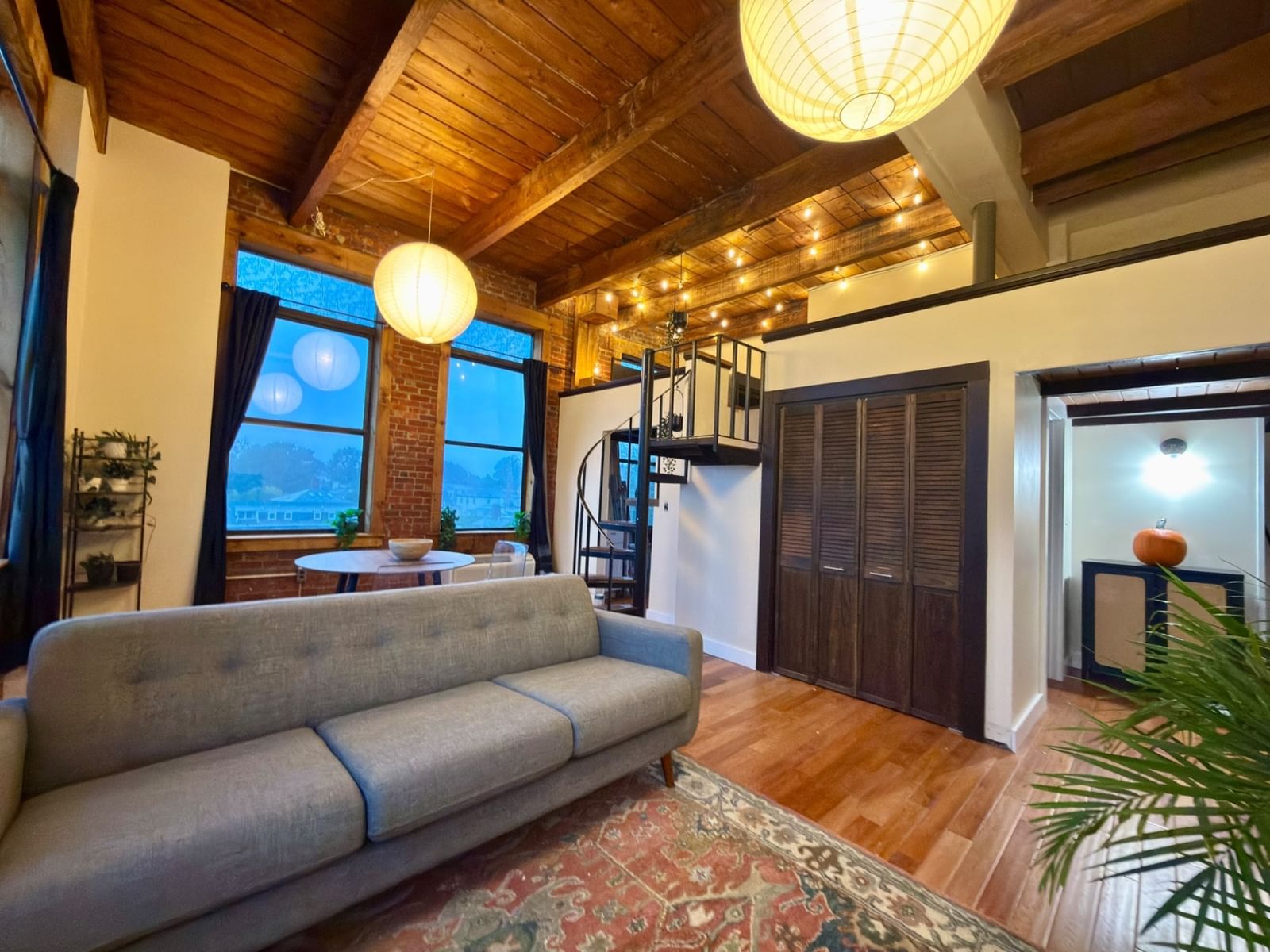 24 Norman St #301 Salem — Photo 2 of 2
