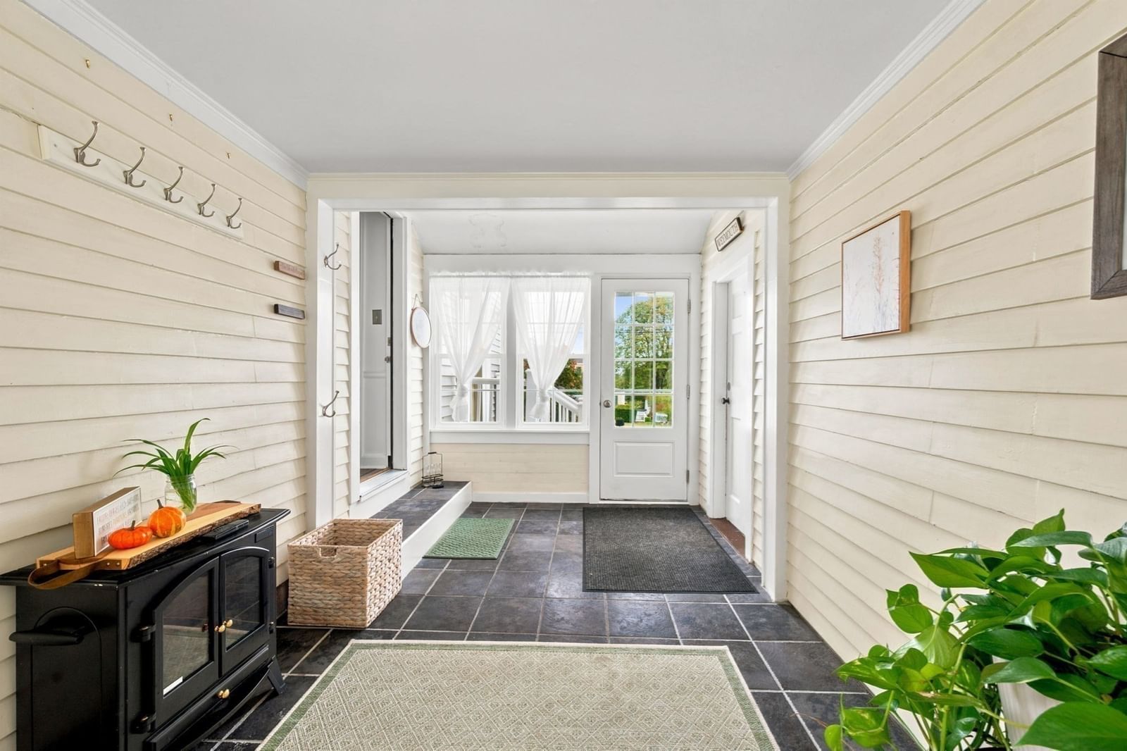 70 Mount Vernon West Road Weymouth — Photo 6 of 42