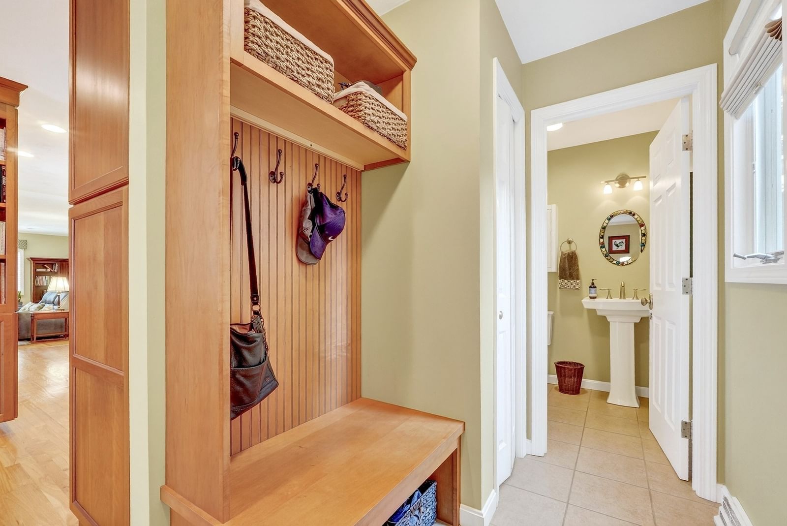 14 Mulberry Ln Canton — Photo 15 of 39