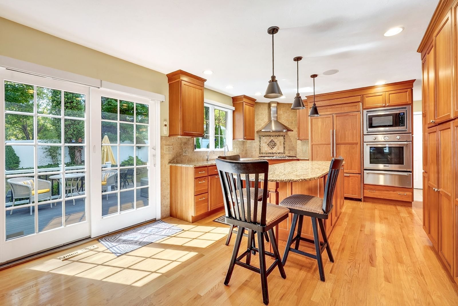 14 Mulberry Ln Canton — Photo 8 of 39