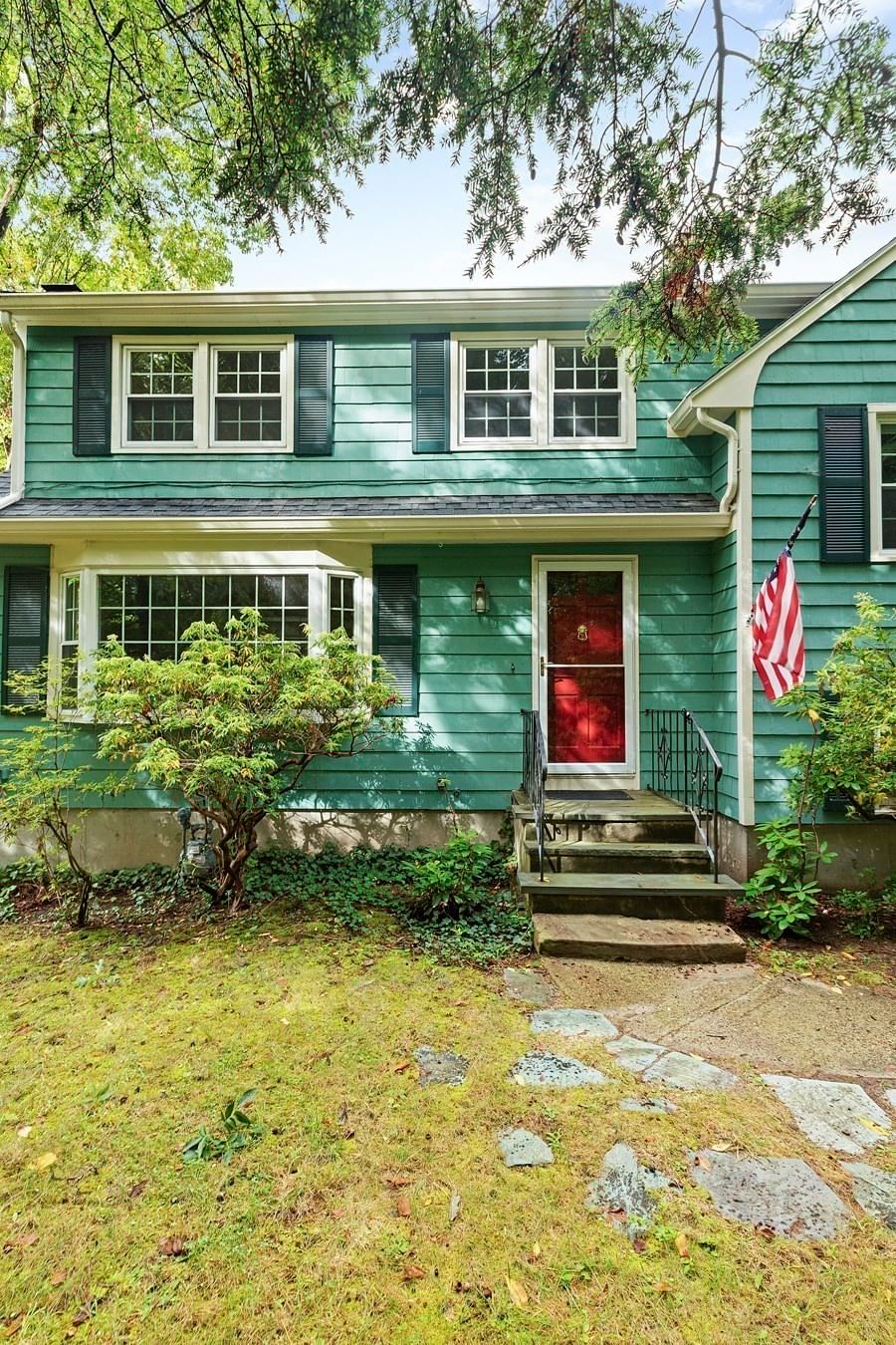 77 Warren Rd Ashland — Photo 3 of 42
