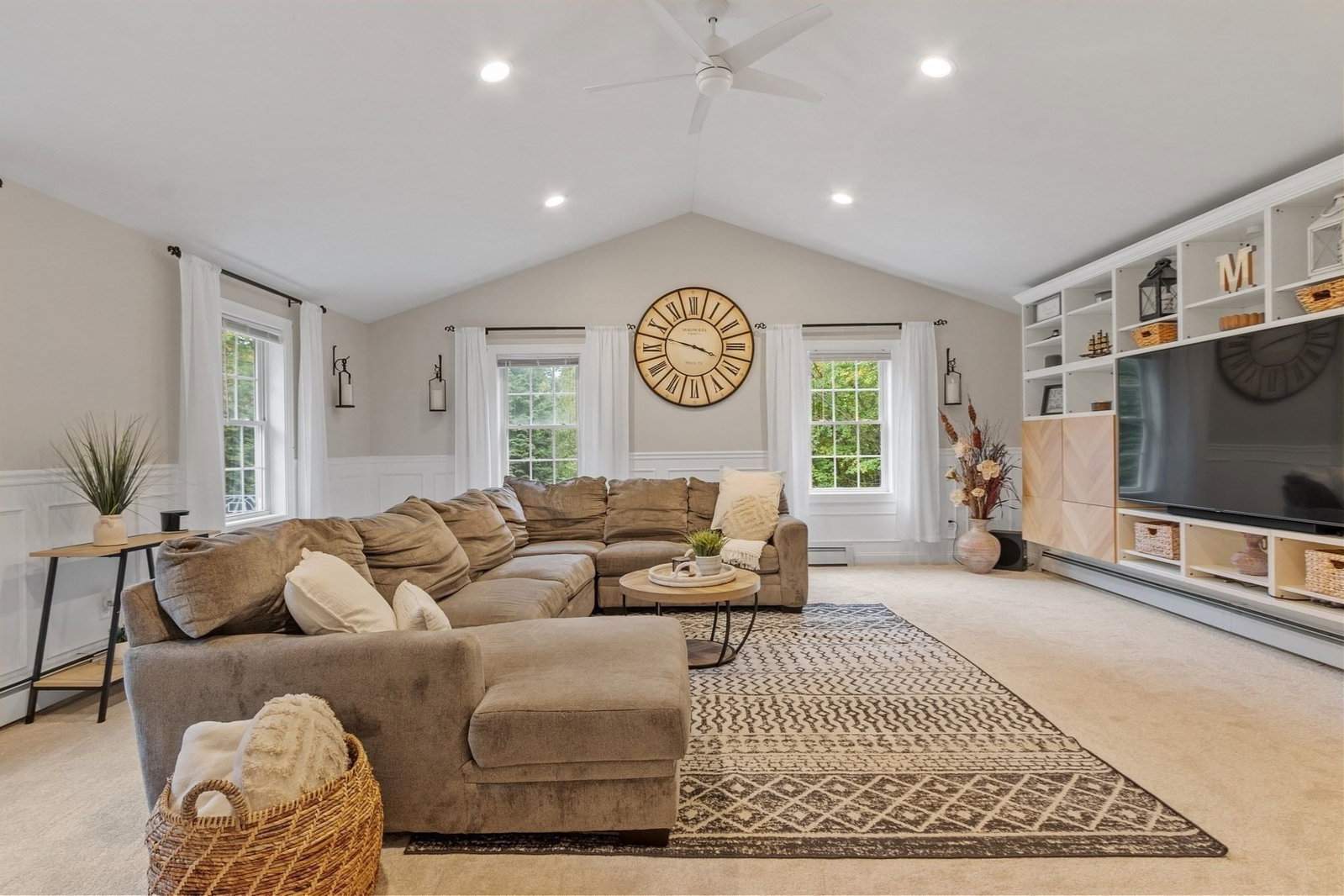 682 Ashburnham Hill Rd Fitchburg — Photo 10 of 39