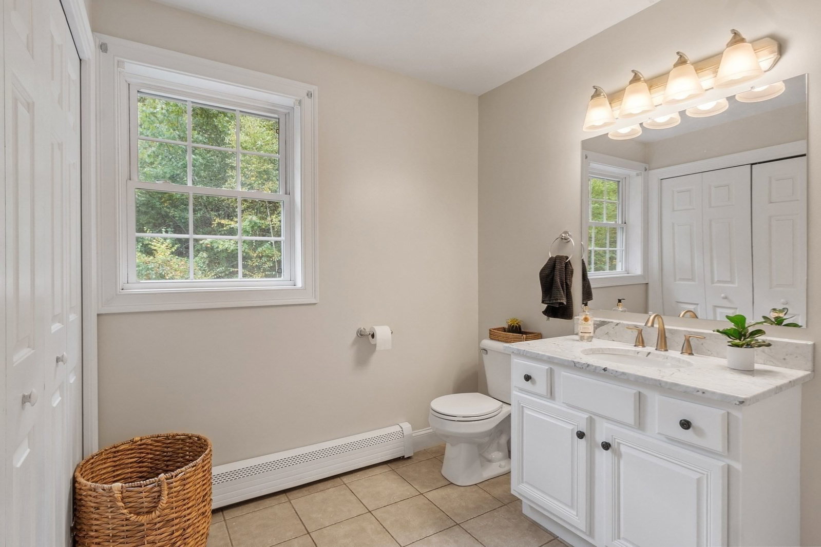 682 Ashburnham Hill Rd Fitchburg — Photo 25 of 39