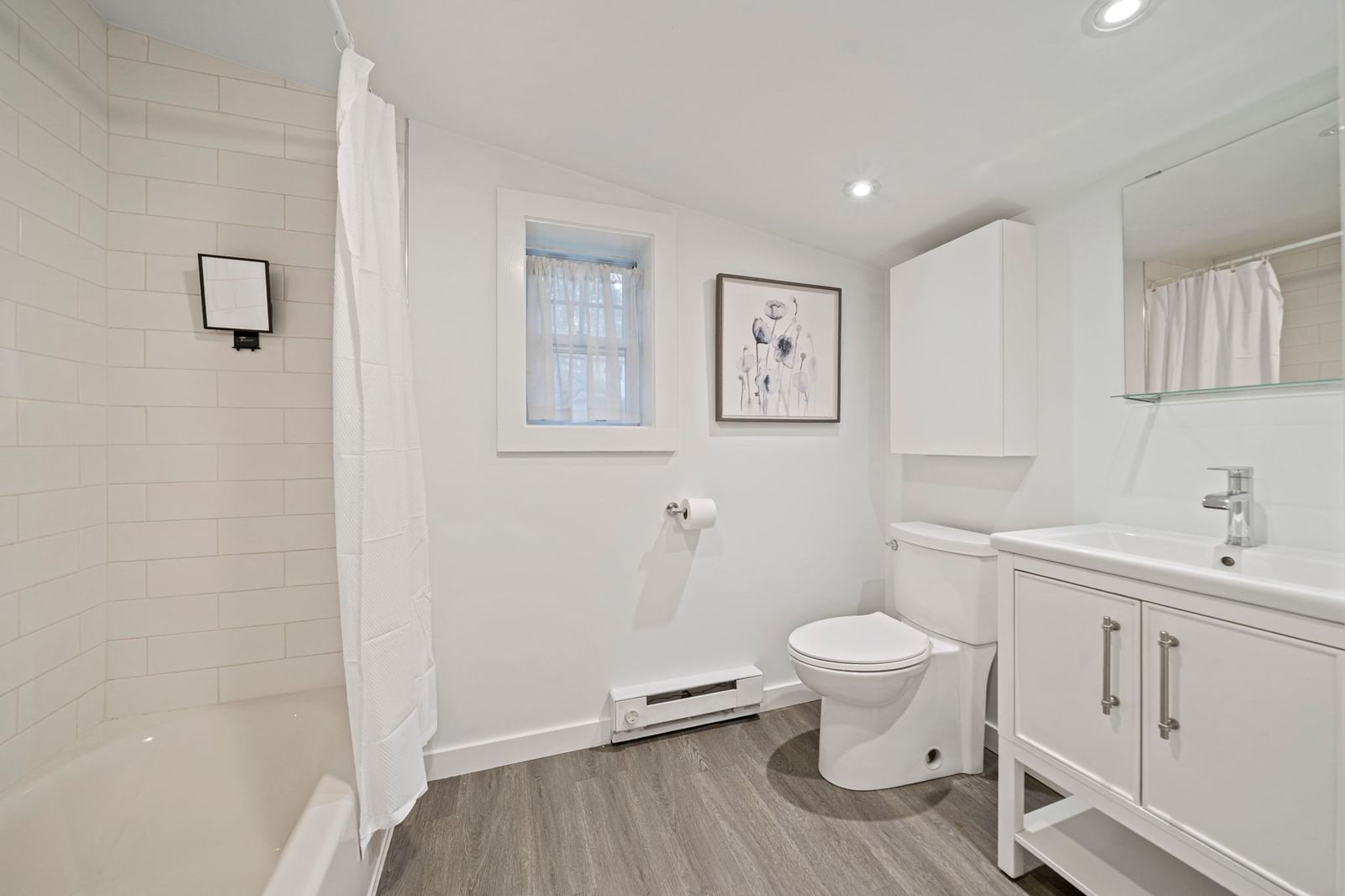 47 Elm Ct Cohasset — Photo 19 of 40