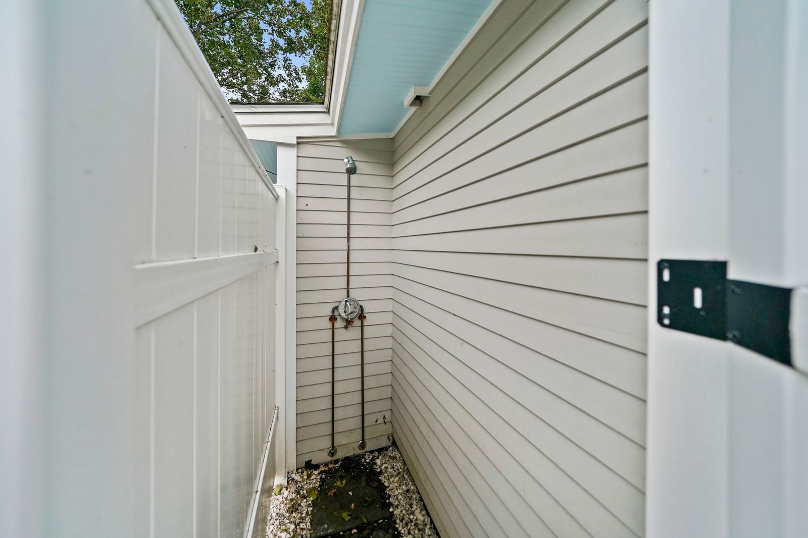 47 Elm Ct Cohasset — Photo 32 of 40