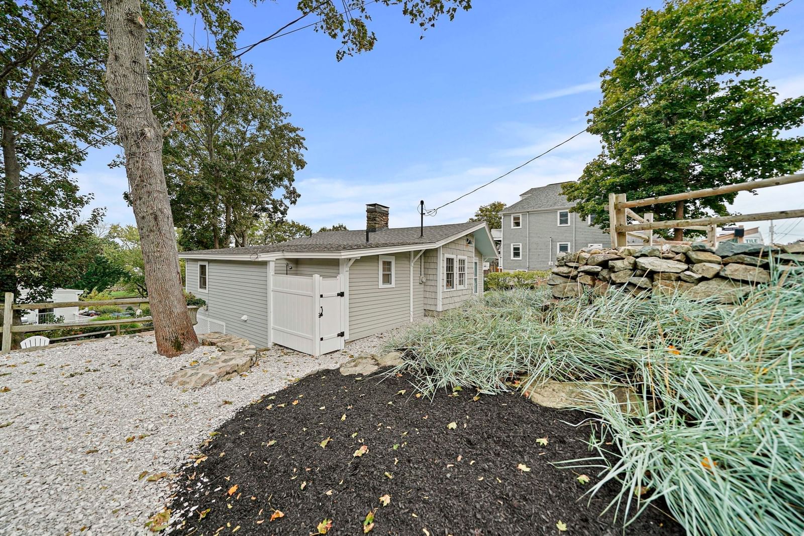 47 Elm Ct Cohasset — Photo 33 of 40