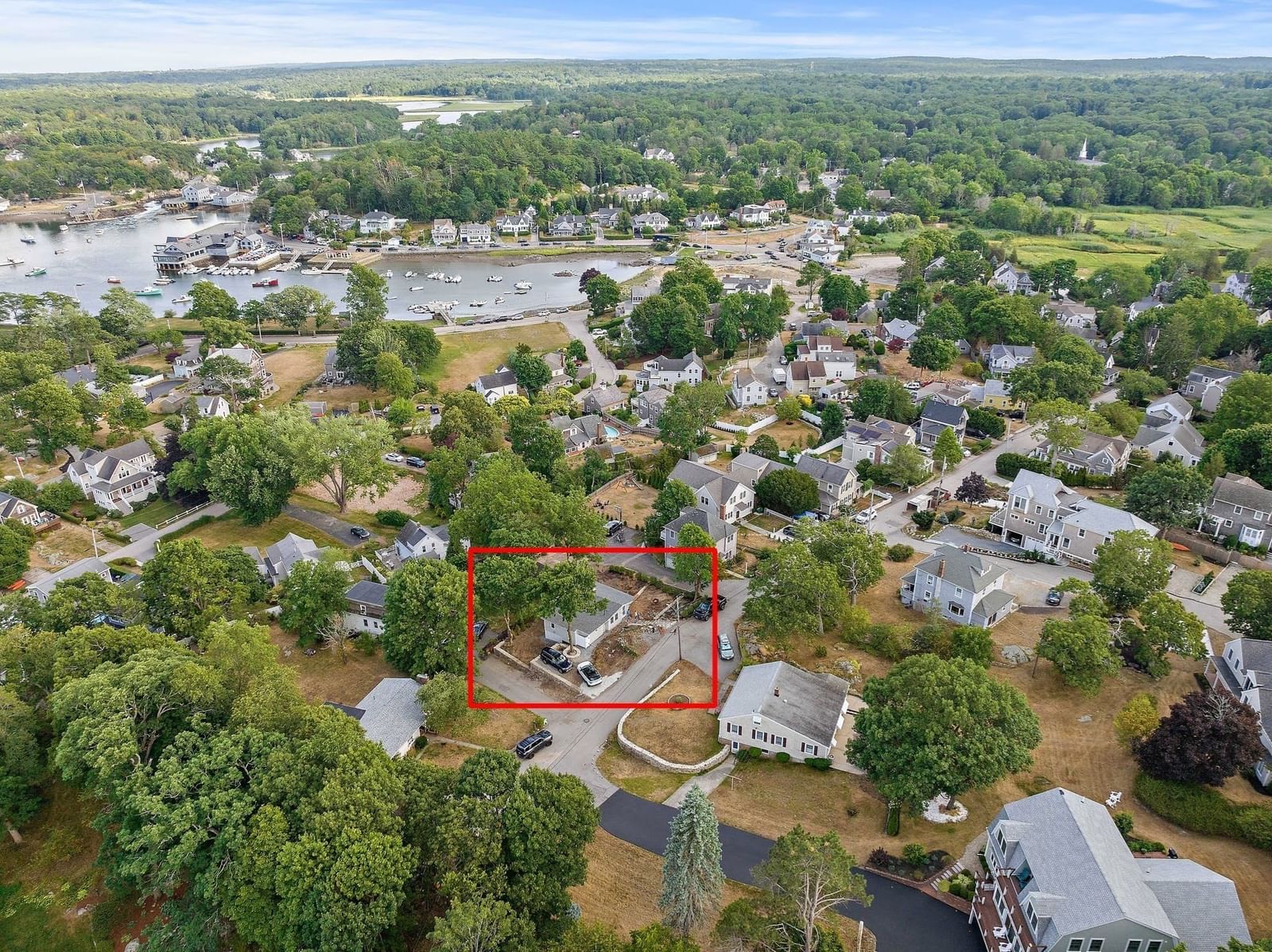 47 Elm Ct Cohasset — Photo 6 of 40