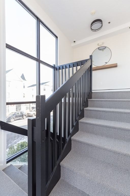 450 Ferry Street Everett — Photo 5 of 8