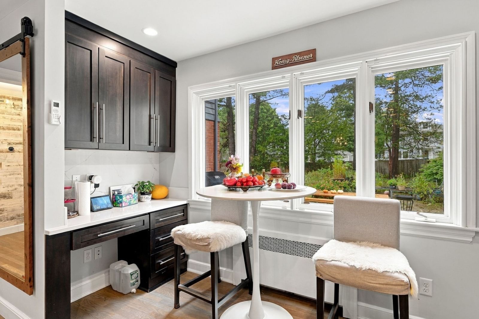 47 Stanley Rd Swampscott — Photo 13 of 41