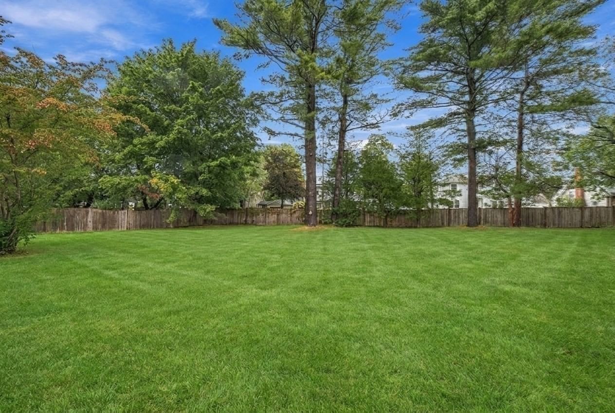 47 Stanley Rd Swampscott — Photo 38 of 41