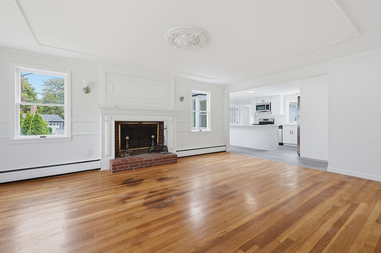 16 Westmont Cir Shrewsbury — Photo 10 of 41