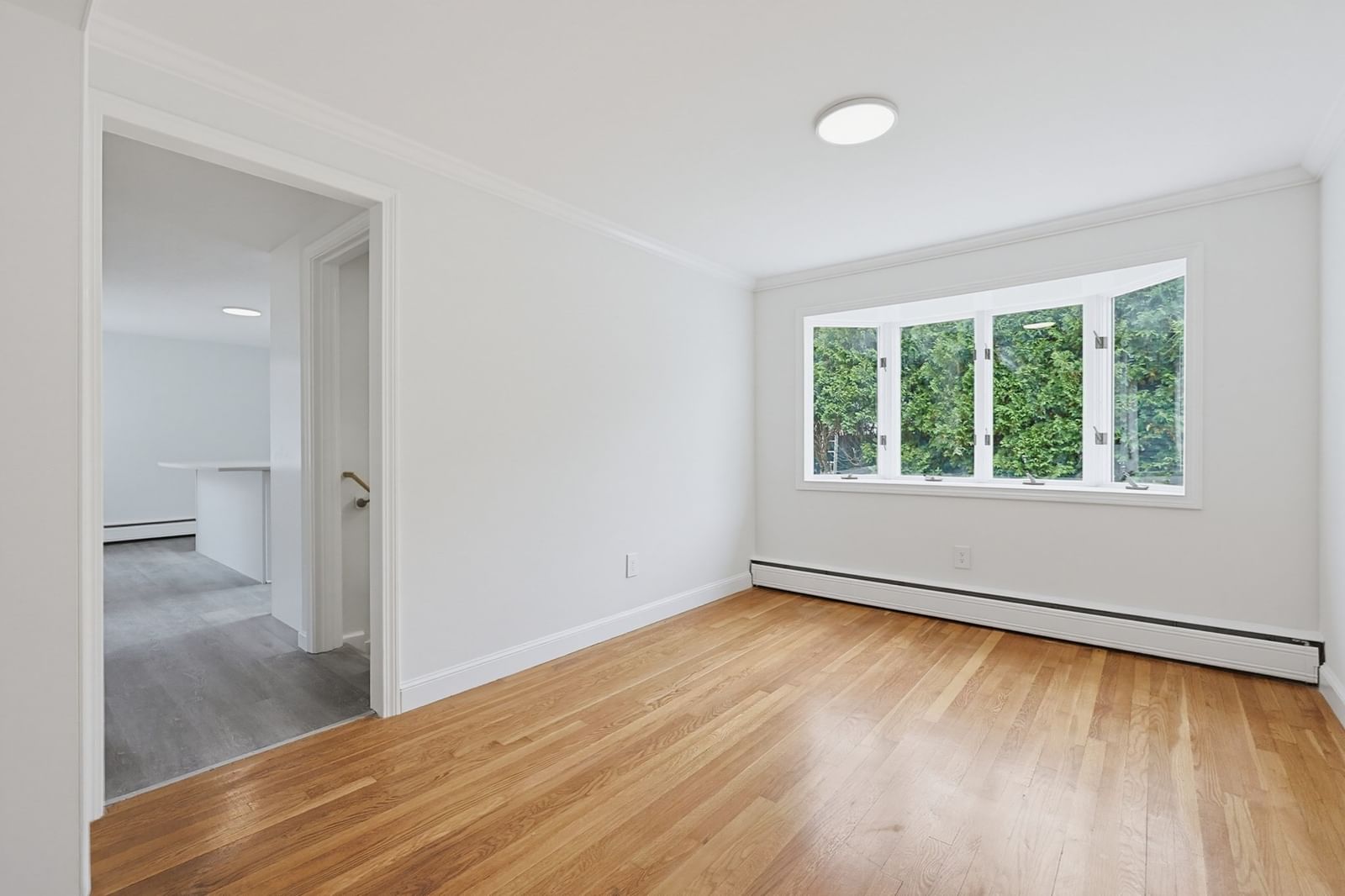 16 Westmont Cir Shrewsbury — Photo 14 of 41