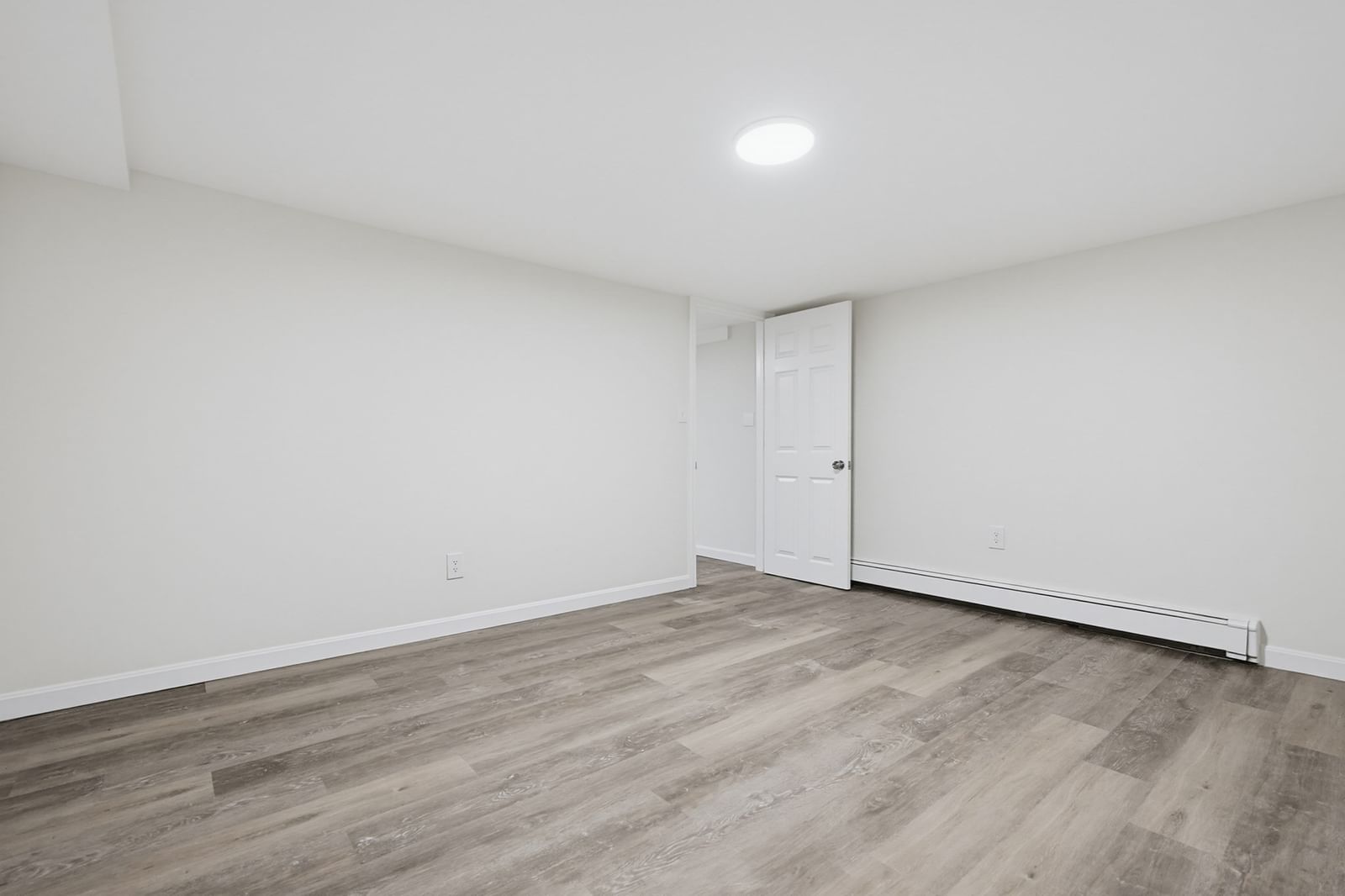 16 Westmont Cir Shrewsbury — Photo 31 of 41