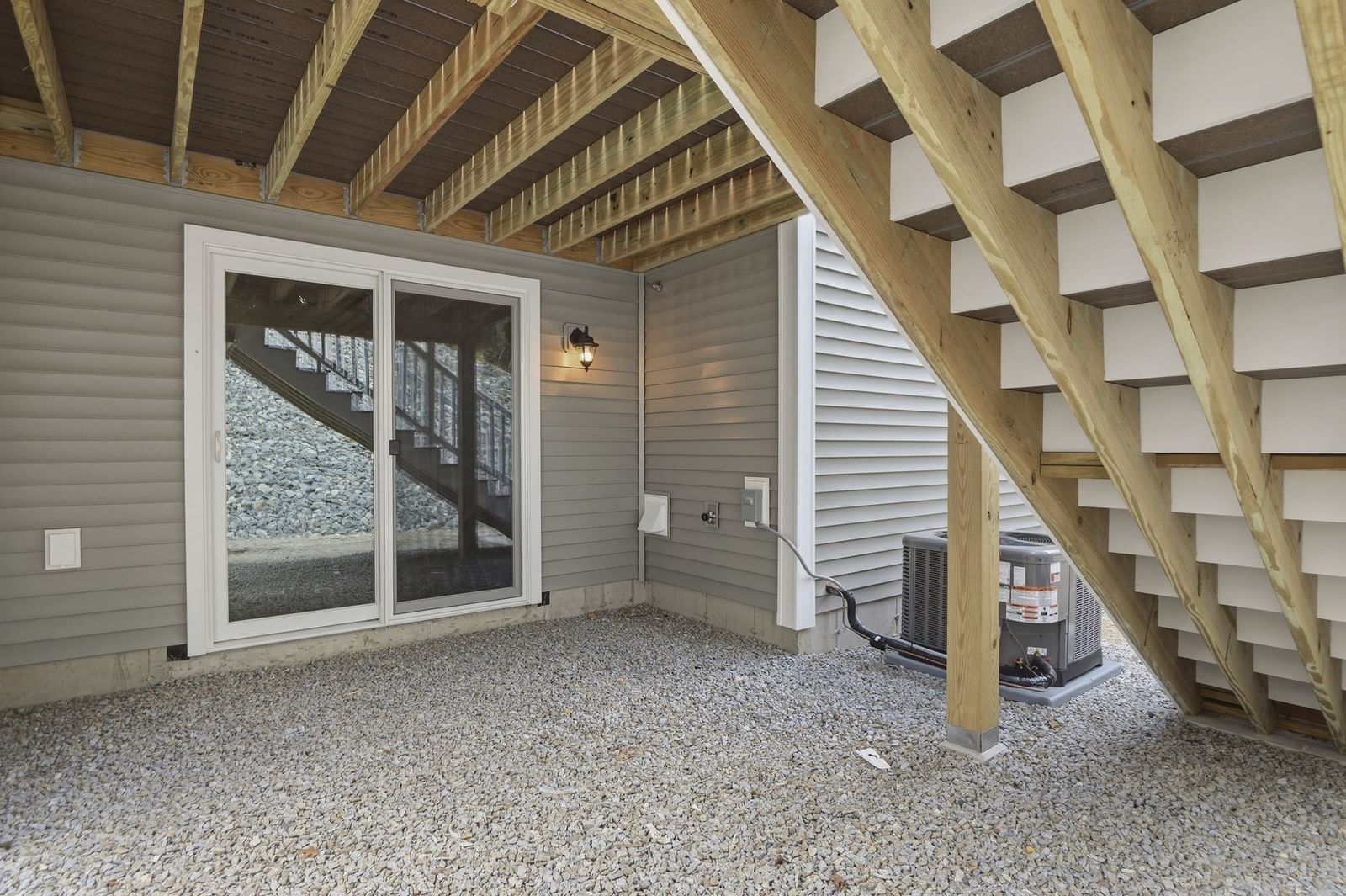 11 Caspian Circle #11 Woburn — Photo 29 of 37
