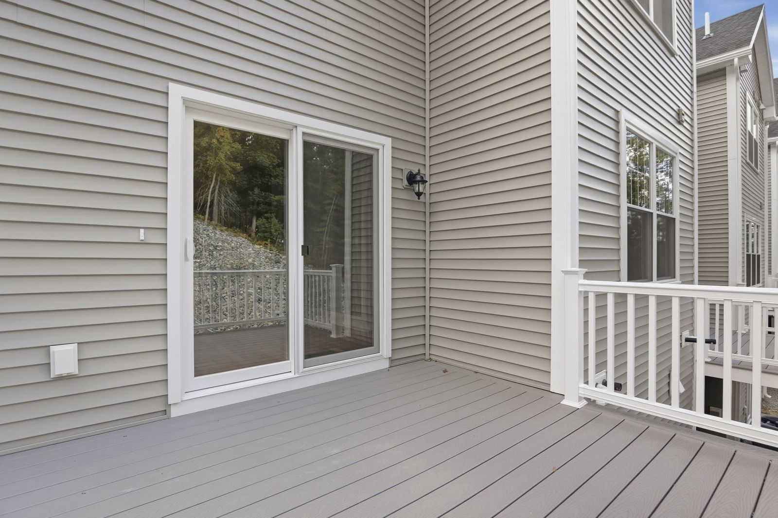 11 Caspian Circle #11 Woburn — Photo 36 of 37