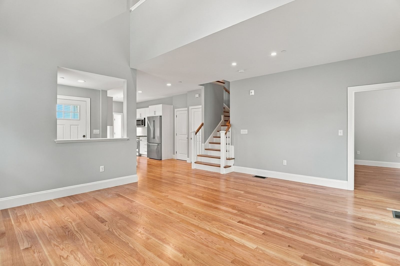 11 Caspian Circle #11 Woburn — Photo 6 of 37