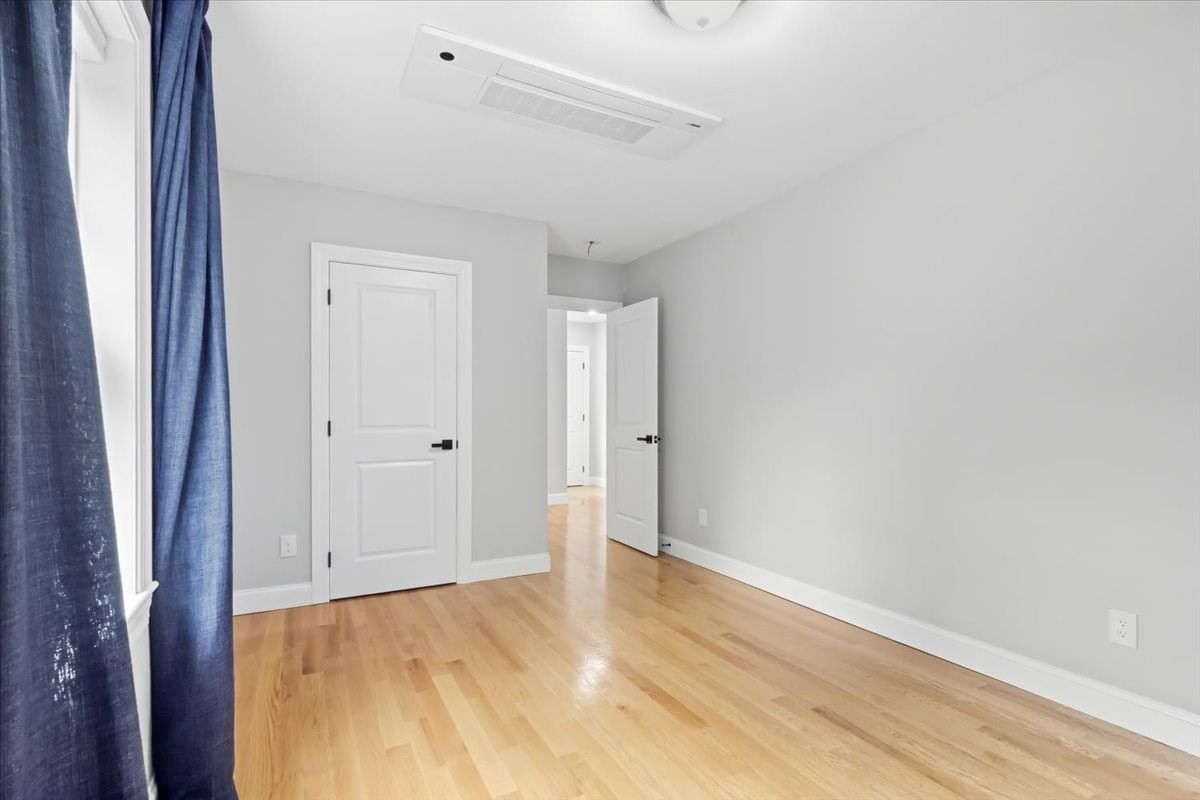 19 Digby Ave Brockton — Photo 21 of 38