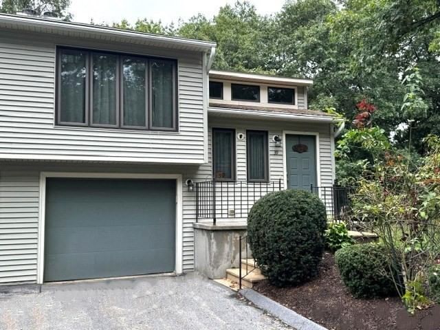 39 Nottingham Road #39 Grafton — Photo 2 of 37