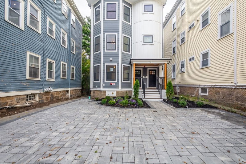 114 Franklin St. Unit 2