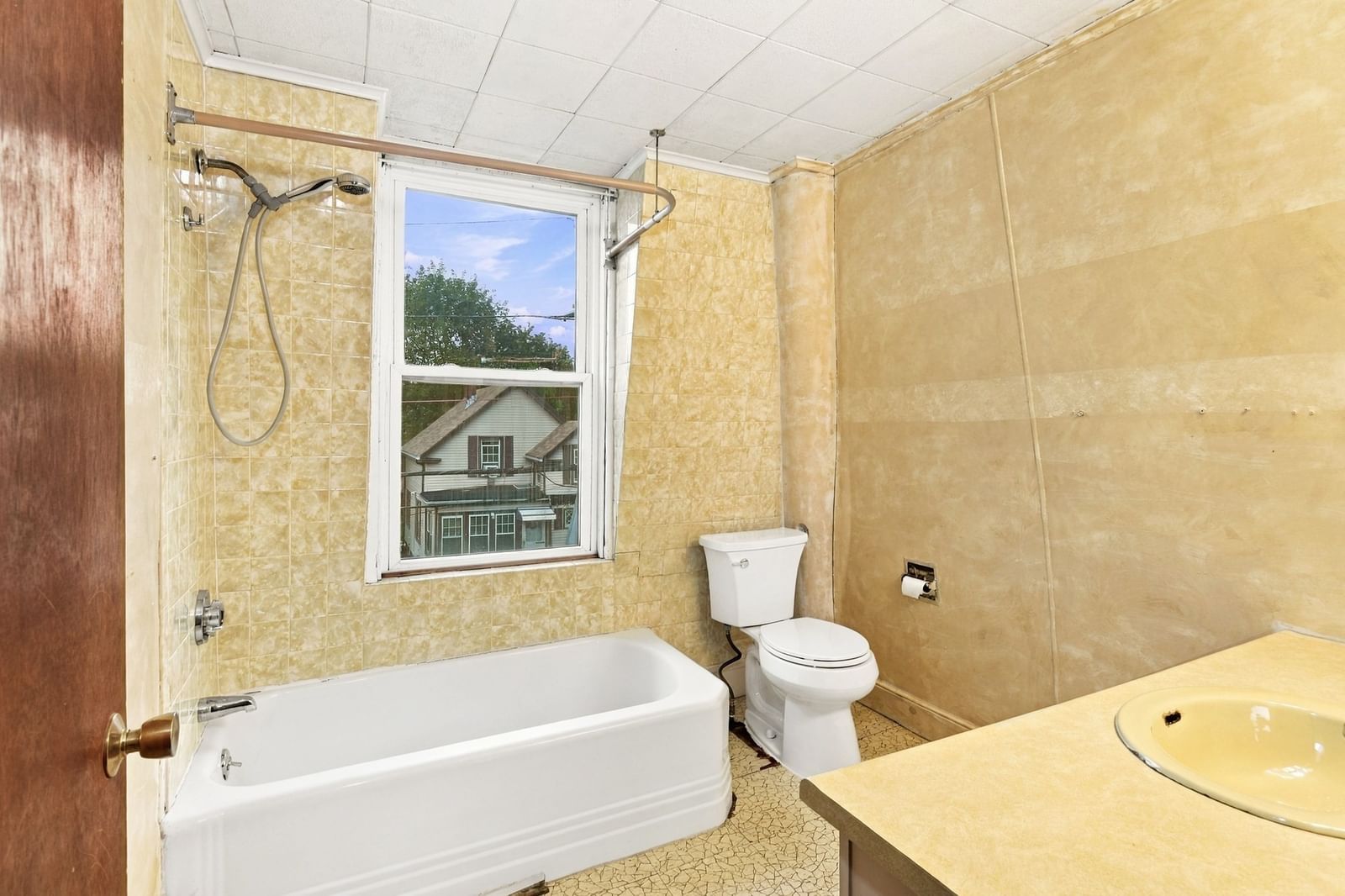 85 Pine St Swampscott — Photo 21 of 38