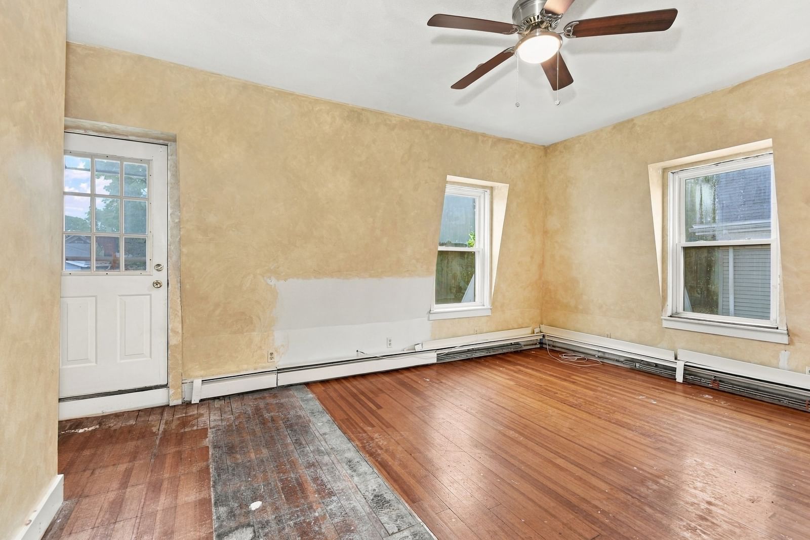 85 Pine St Swampscott — Photo 23 of 38