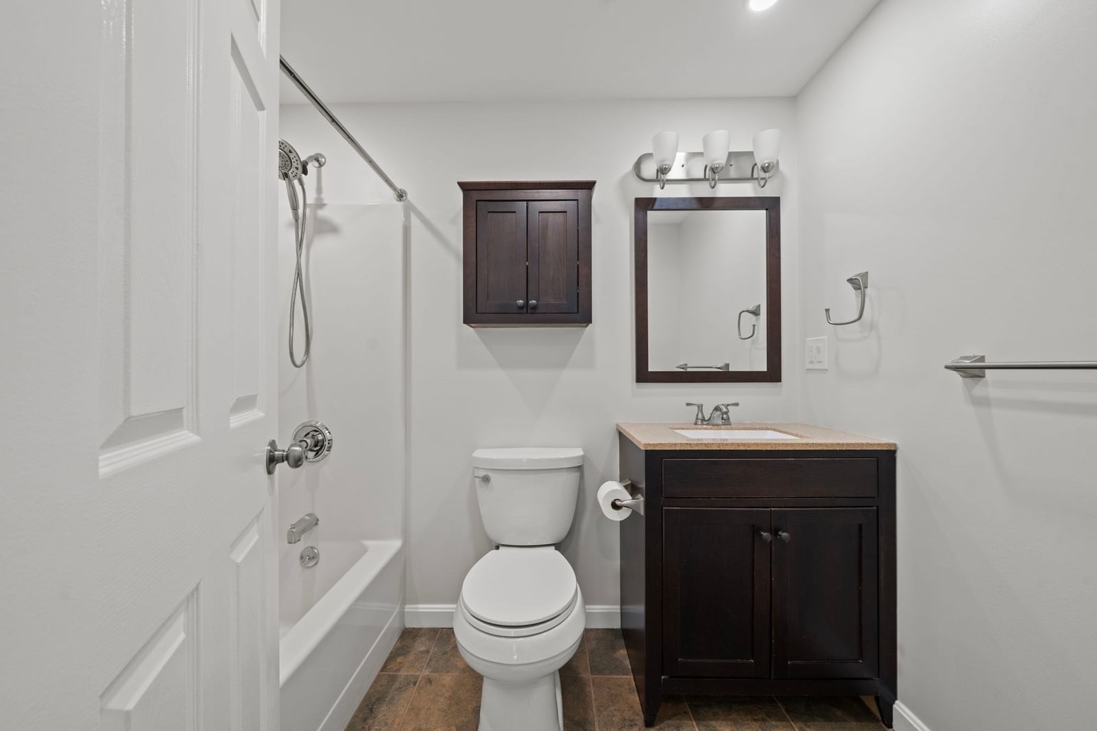 148 Main St #C439 North Andover — Photo 24 of 41