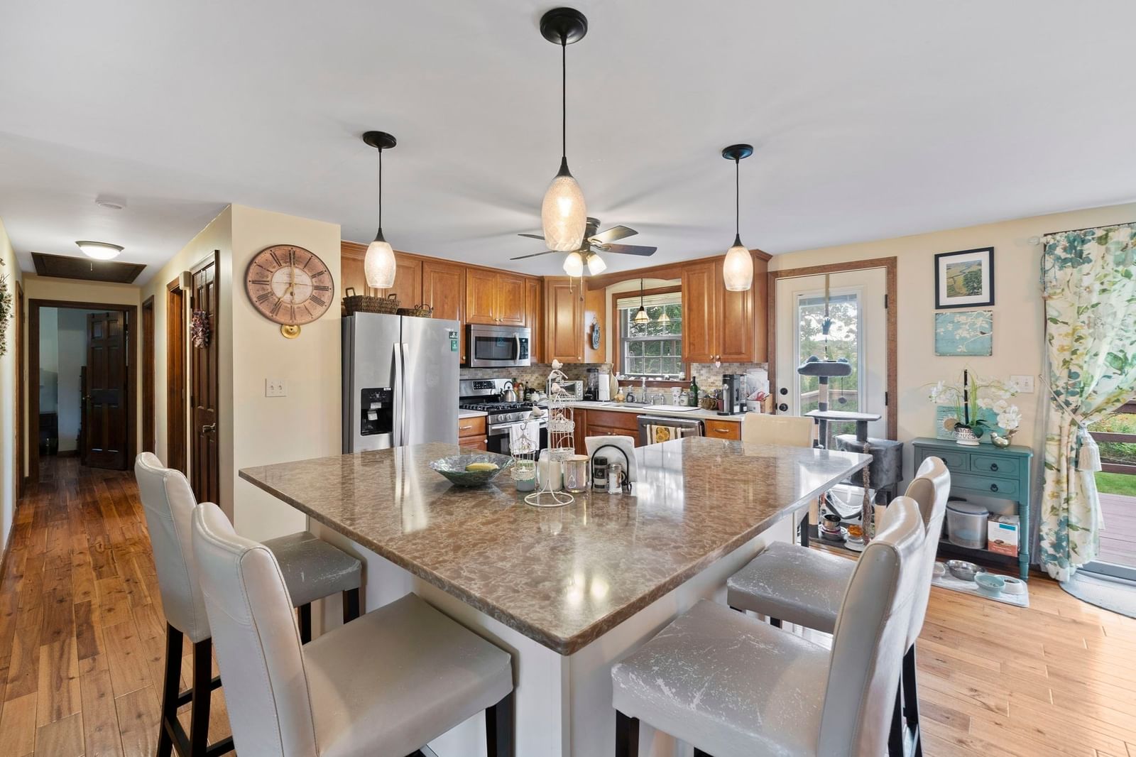 12 Liberty Rd Marshfield — Photo 5 of 31