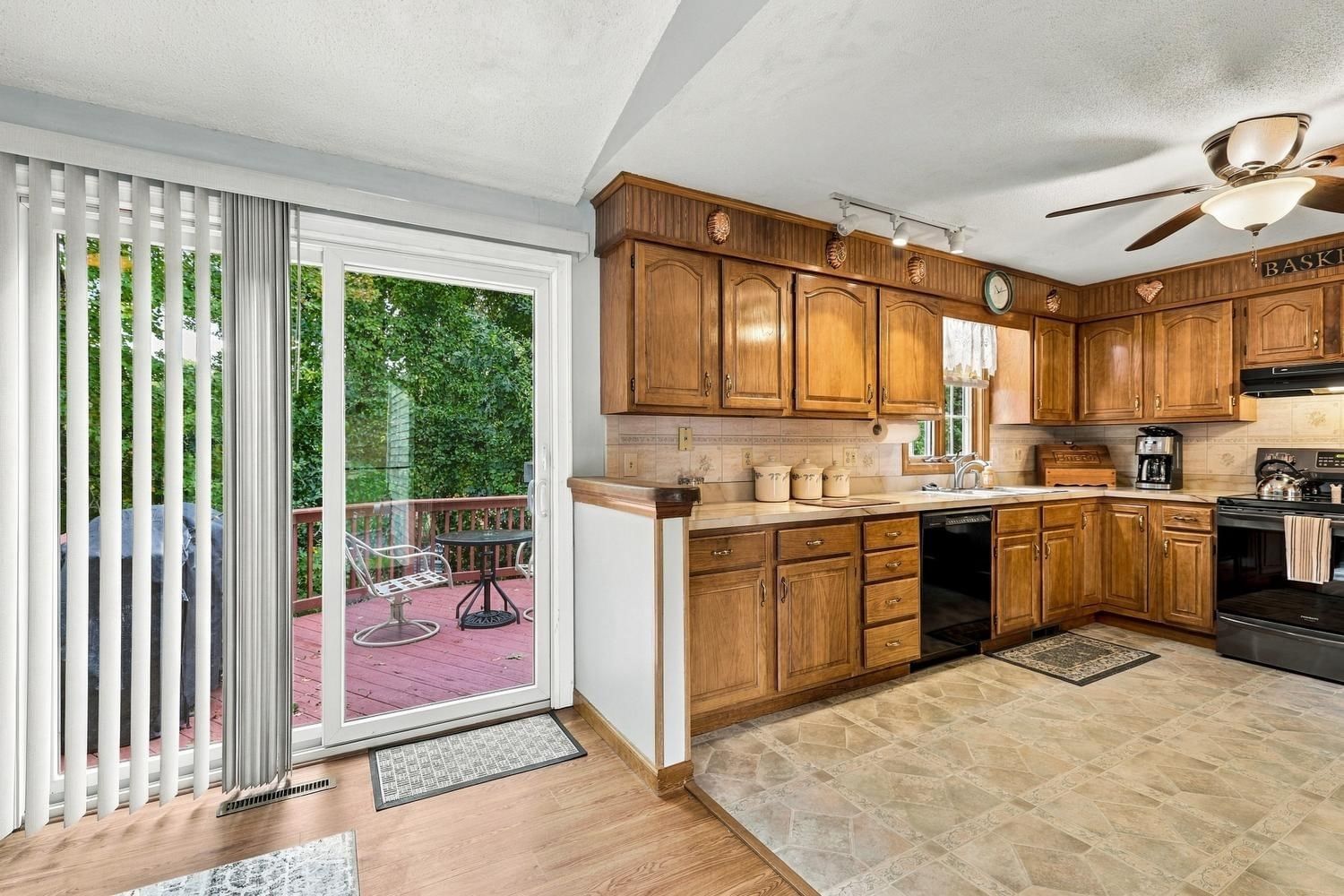 29 Hill Terrace Ludlow — Photo 19 of 33