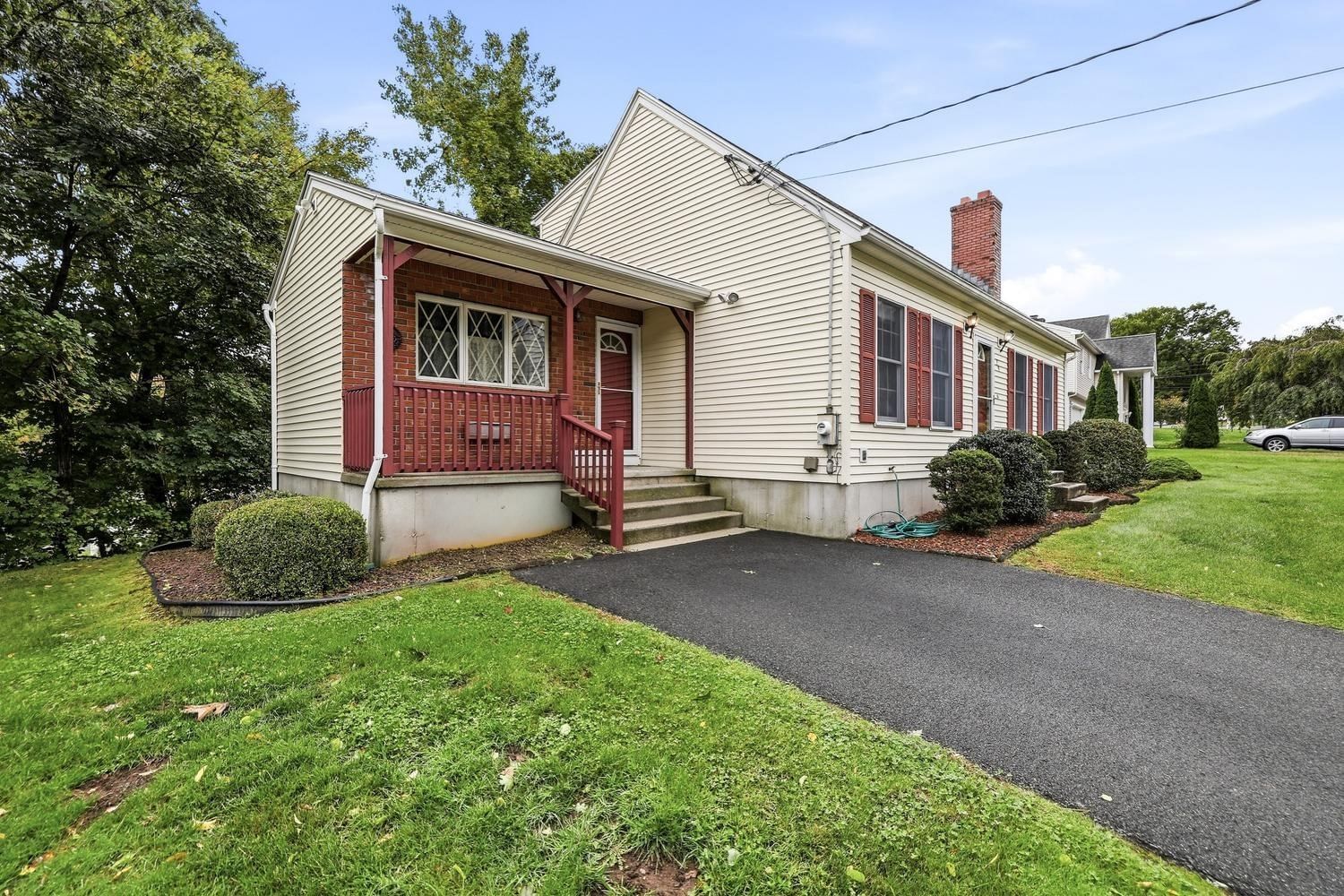 29 Hill Terrace Ludlow — Photo 4 of 33