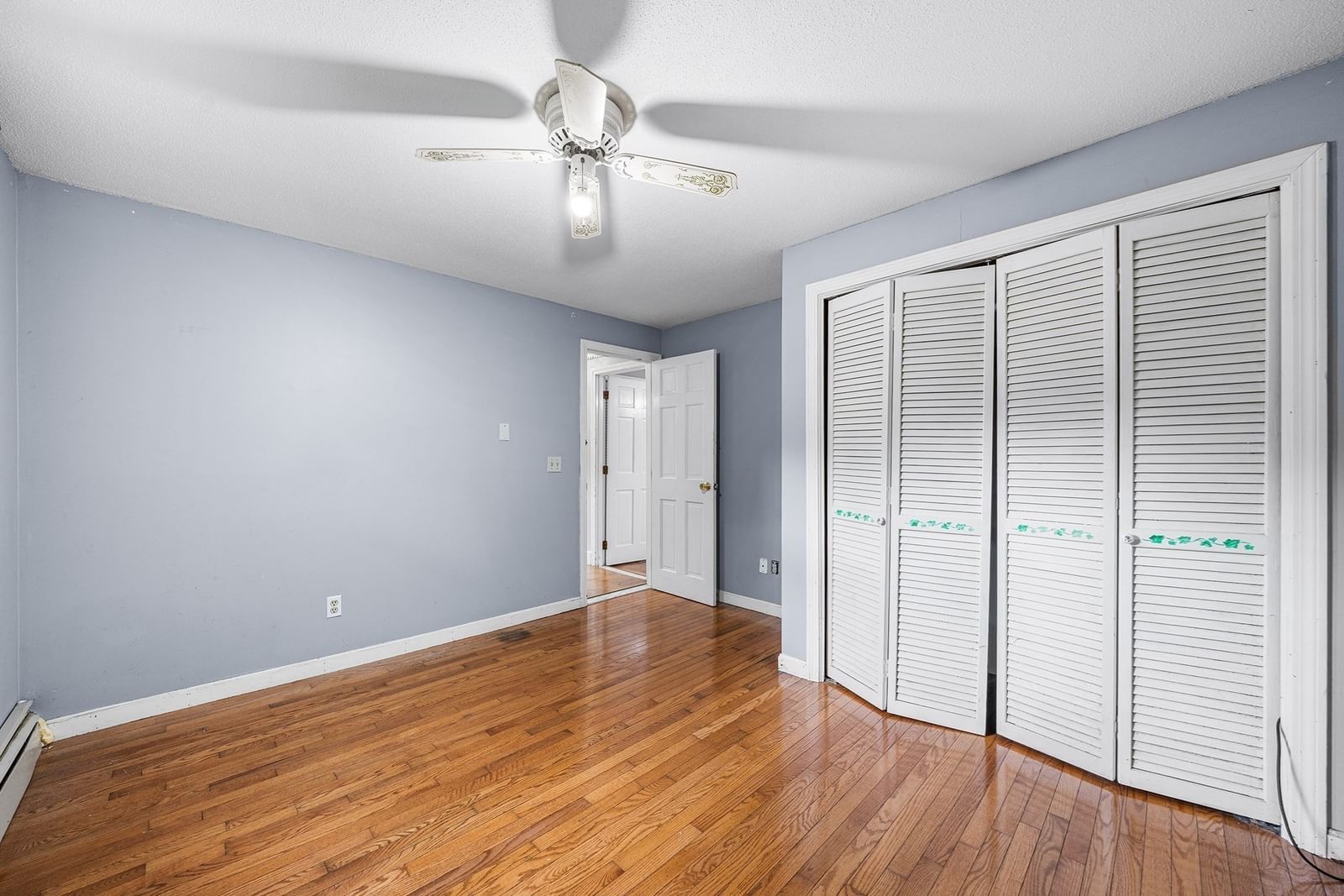 9 E Harbor Cir Falmouth — Photo 18 of 39