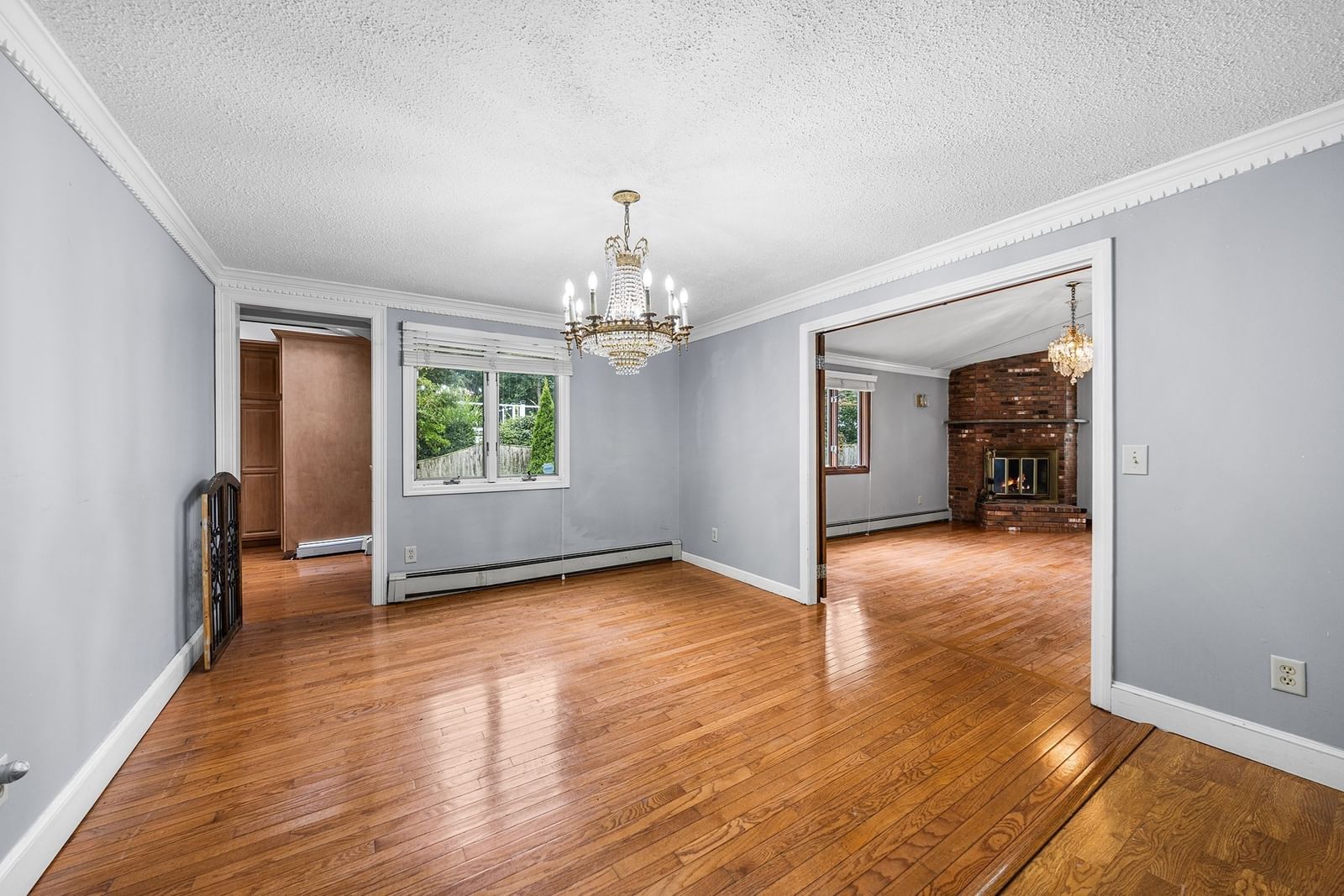 9 E Harbor Cir Falmouth — Photo 8 of 39