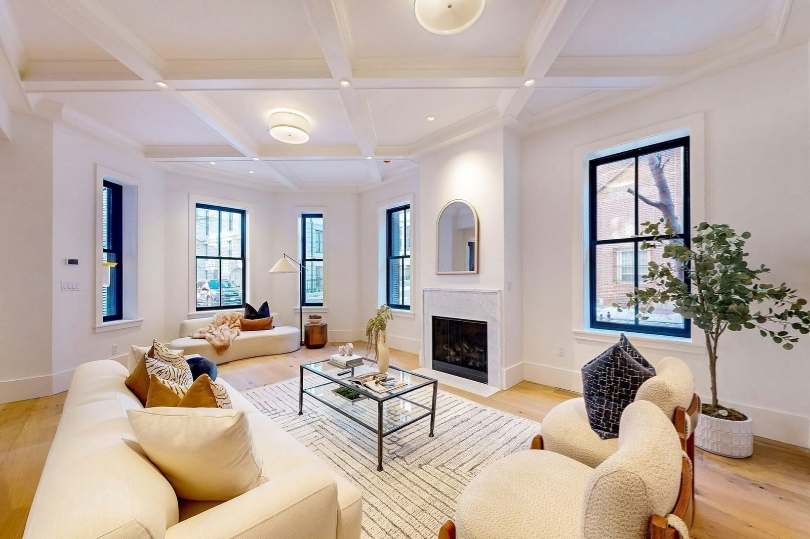 57 Hancock St Boston — Photo 10 of 42