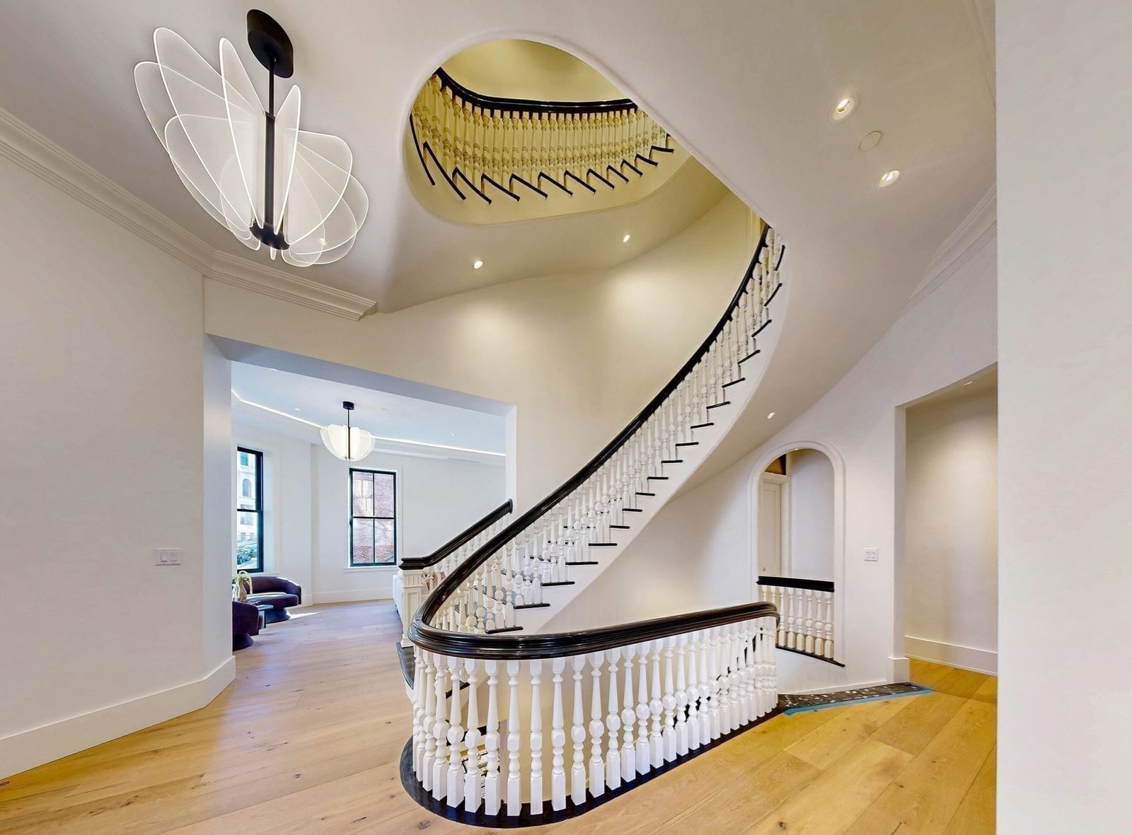 57 Hancock St Boston — Photo 20 of 42