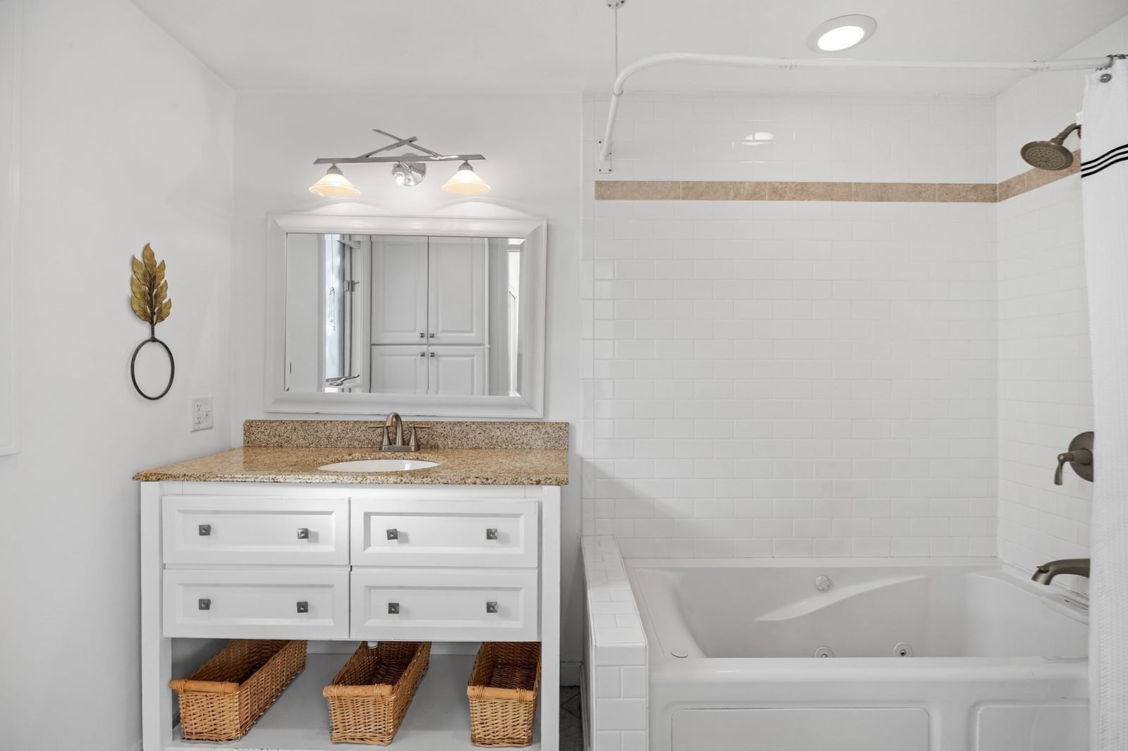 197 Roxy Cahoon Rd Plymouth — Photo 19 of 42