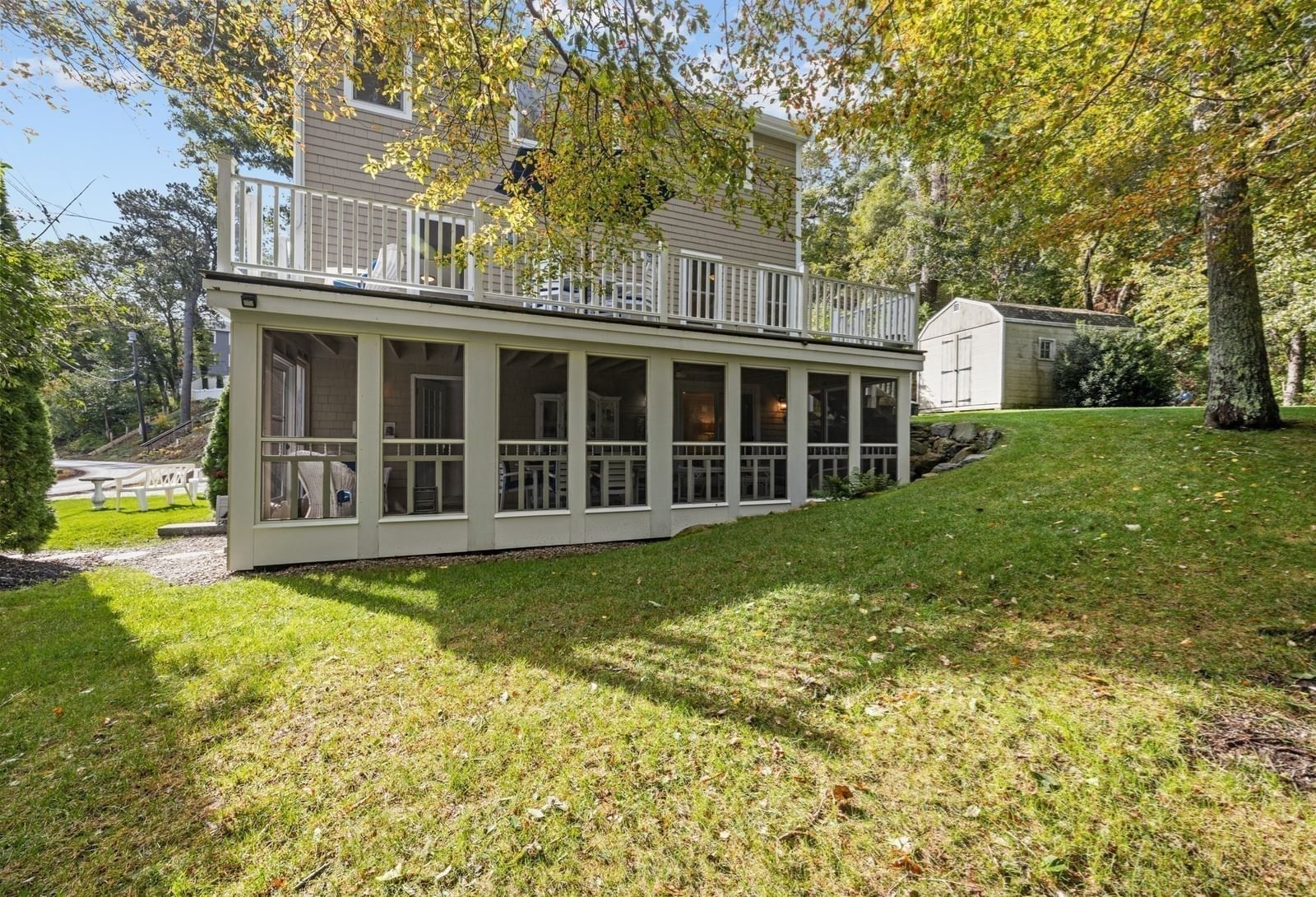 197 Roxy Cahoon Rd Plymouth — Photo 8 of 42