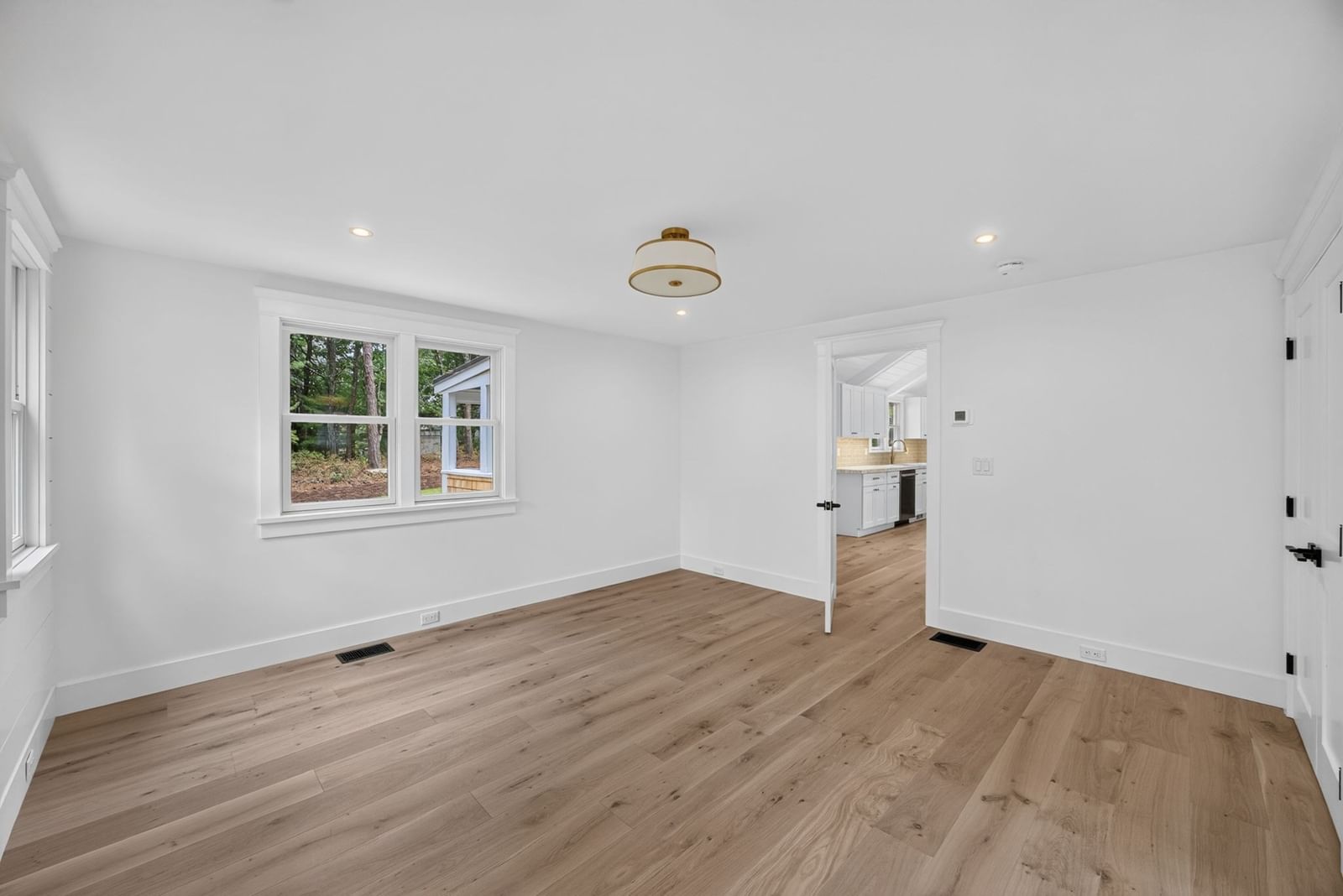 31 Jasons Ln Barnstable — Photo 16 of 29