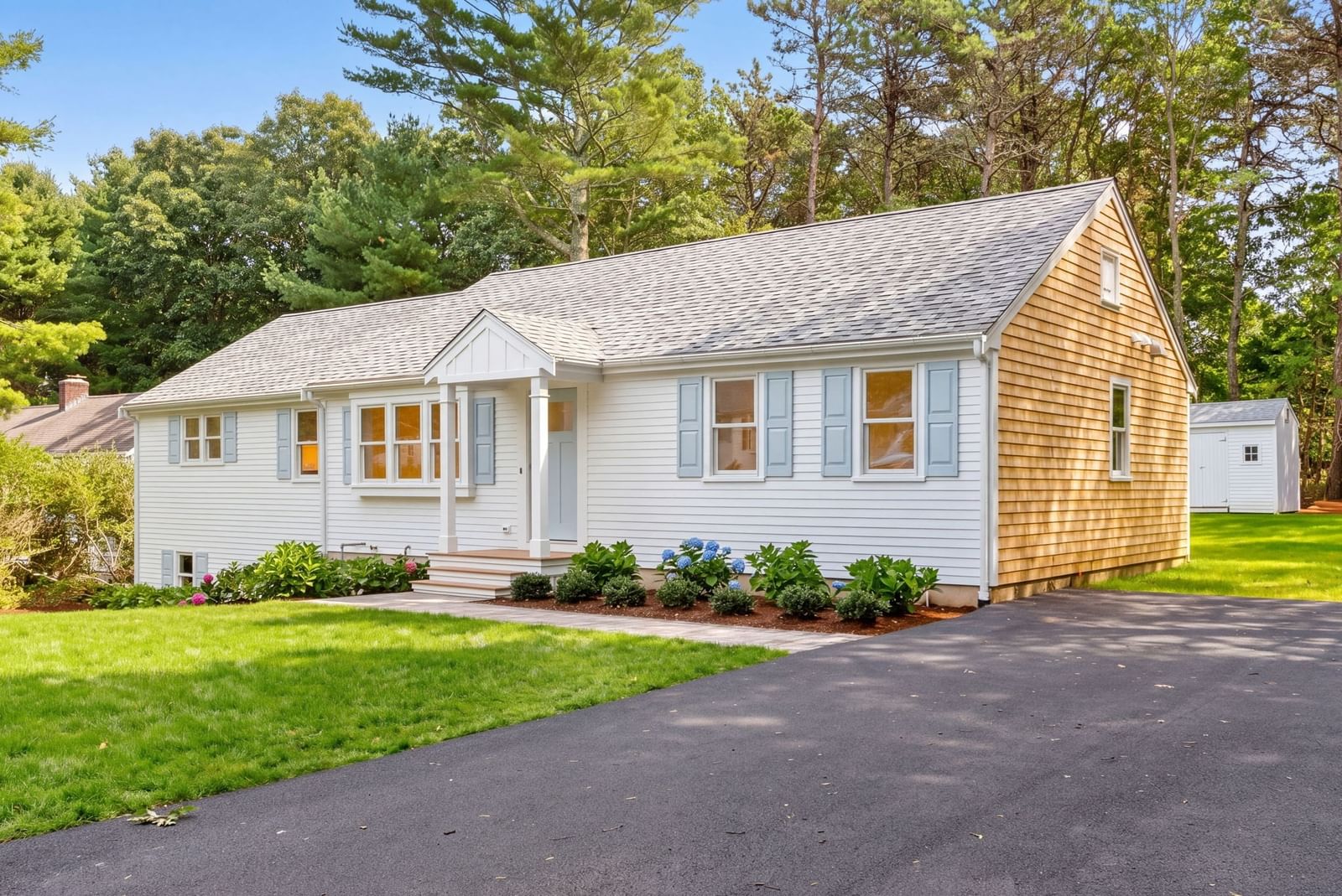 31 Jasons Ln Barnstable — Photo 2 of 29