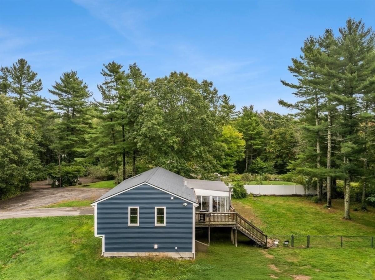 49 Benson St Middleboro — Photo 22 of 26