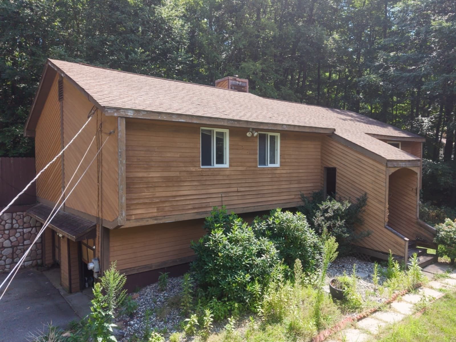 426 Cronin Rd Warren — Photo 2 of 27