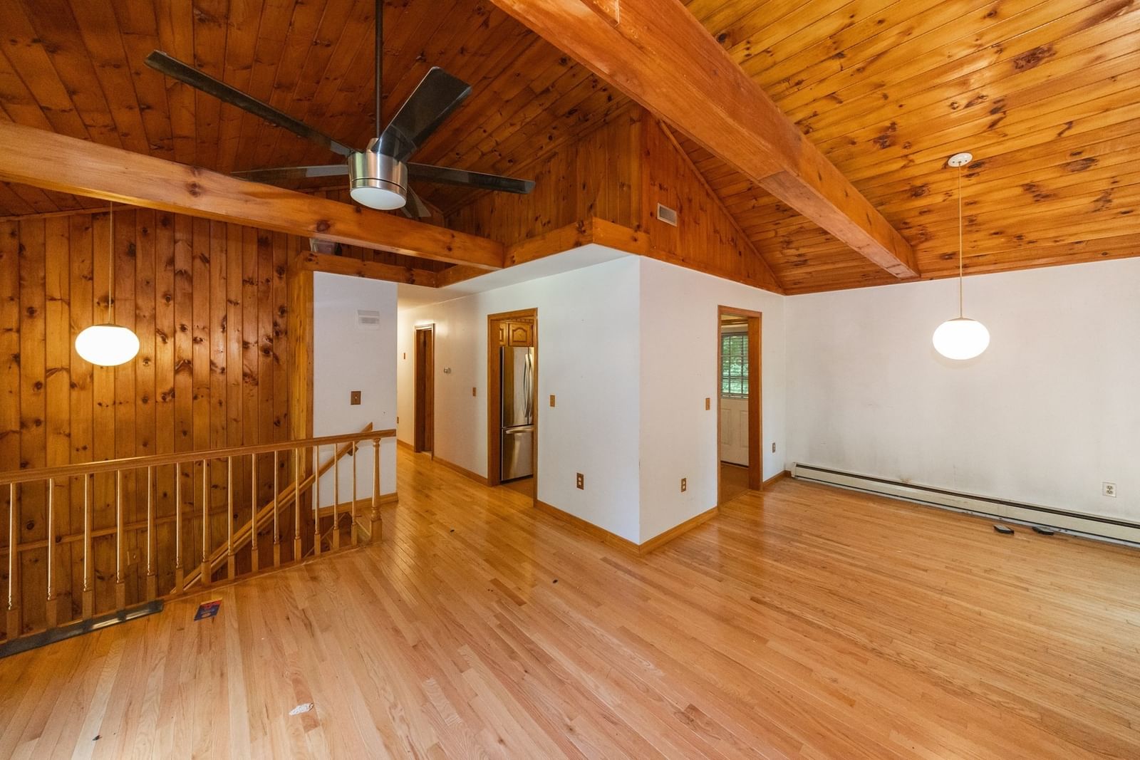 426 Cronin Rd Warren — Photo 3 of 27