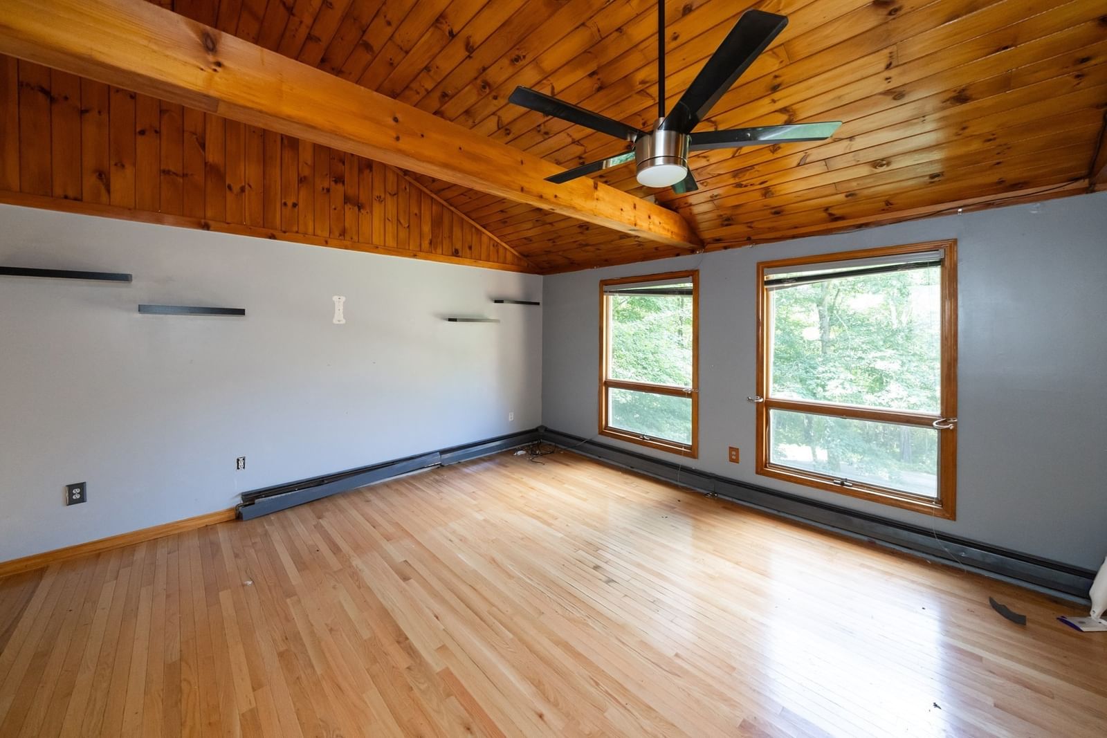 426 Cronin Rd Warren — Photo 6 of 27